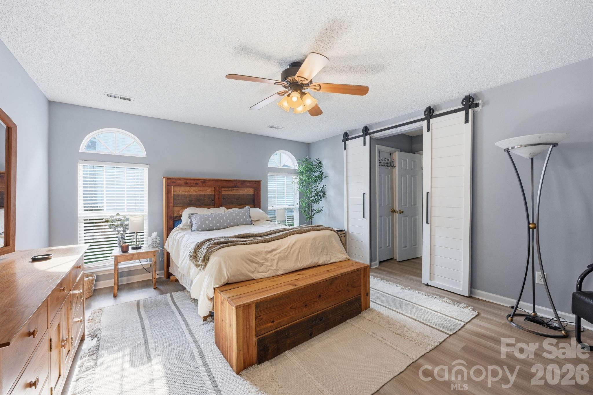 5740 Shining Oak Lane — Charlotte