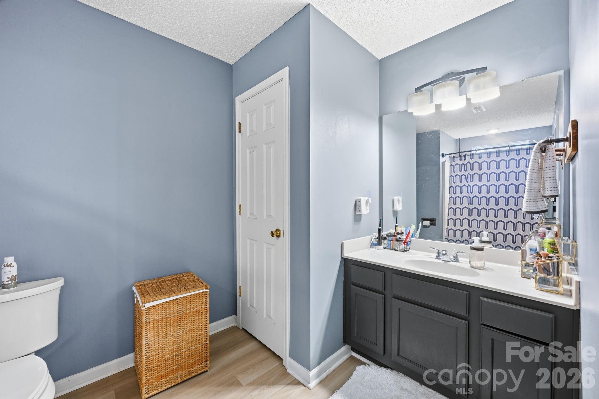 5740 Shining Oak Lane — Charlotte