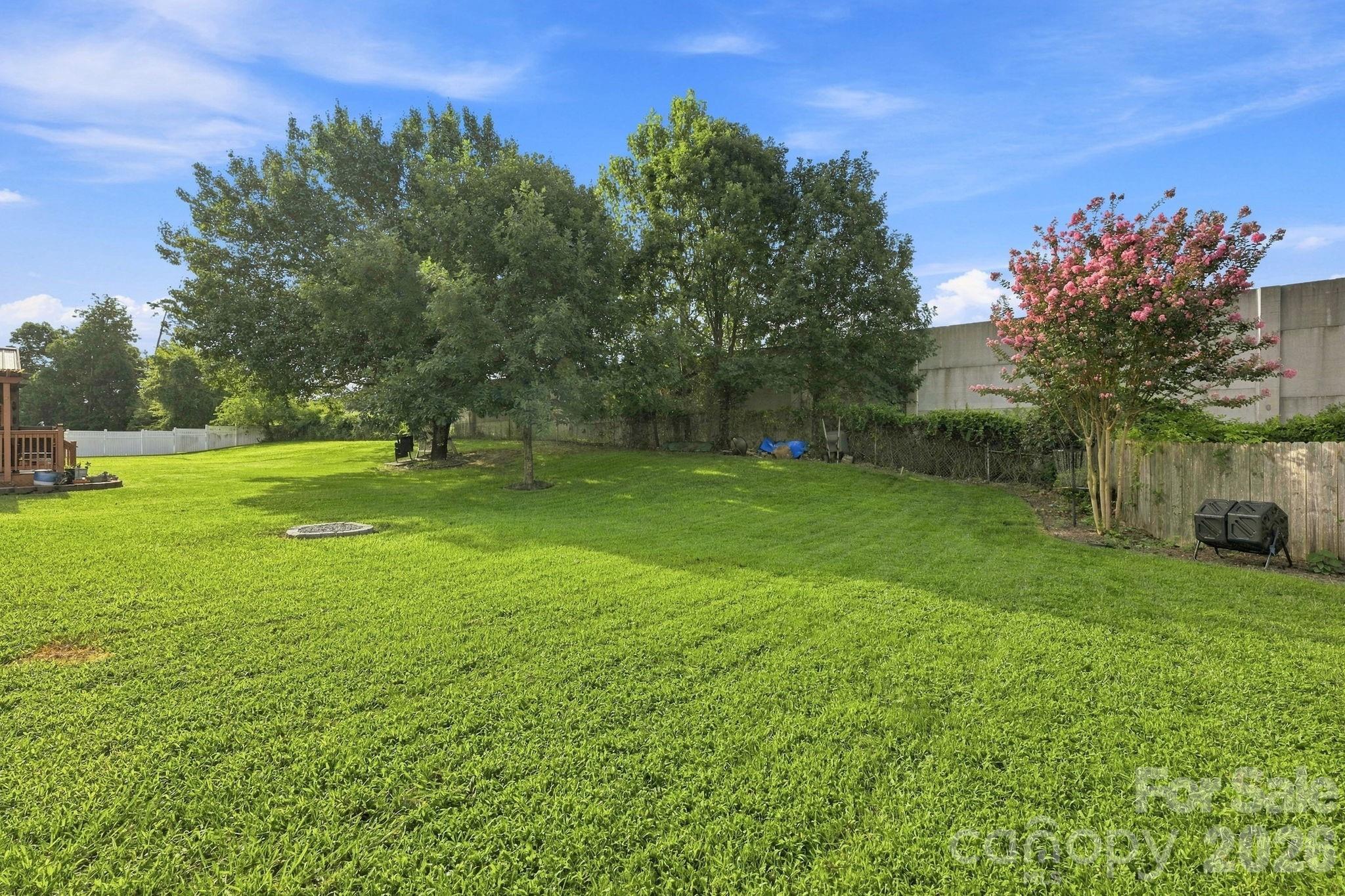 5740 Shining Oak Lane — Charlotte