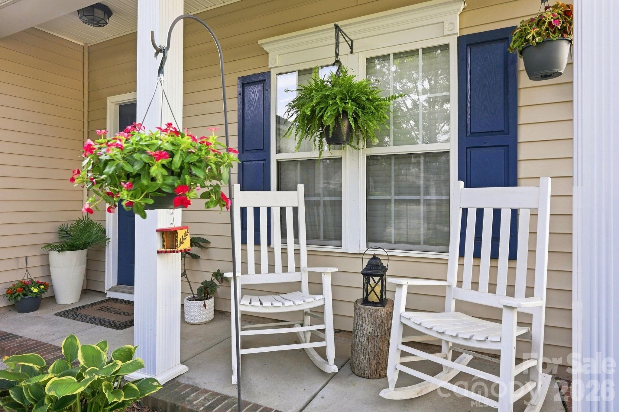 5740 Shining Oak Lane — Charlotte