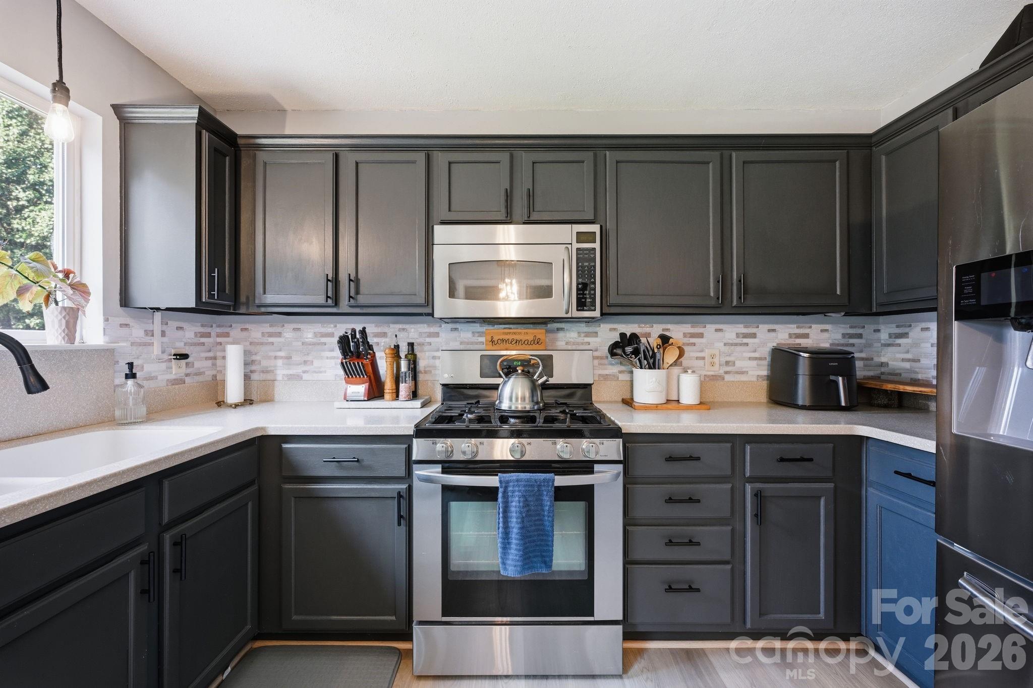 5740 Shining Oak Lane — Charlotte
