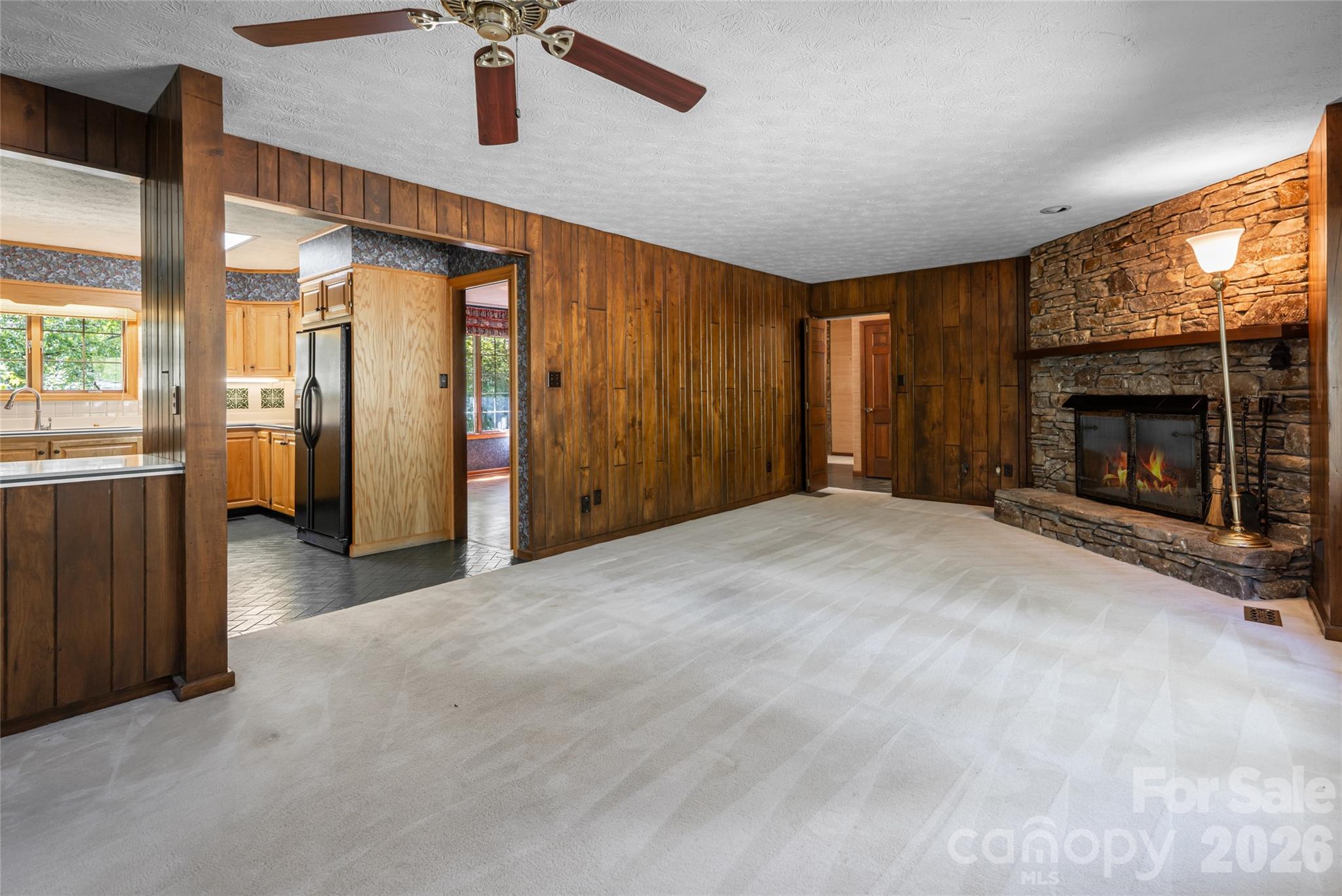 25 E Forest Road — Asheville