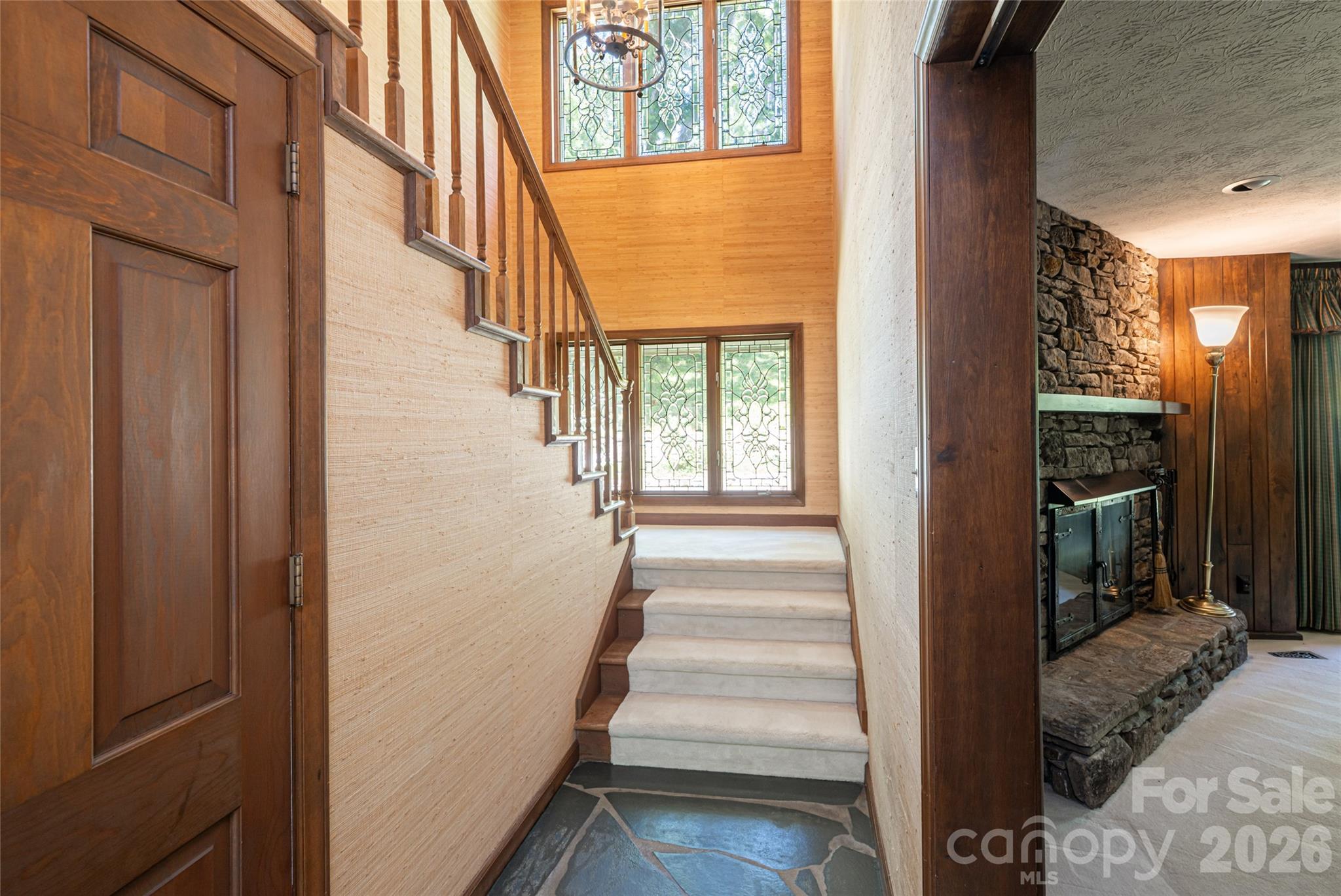 25 E Forest Road — Asheville