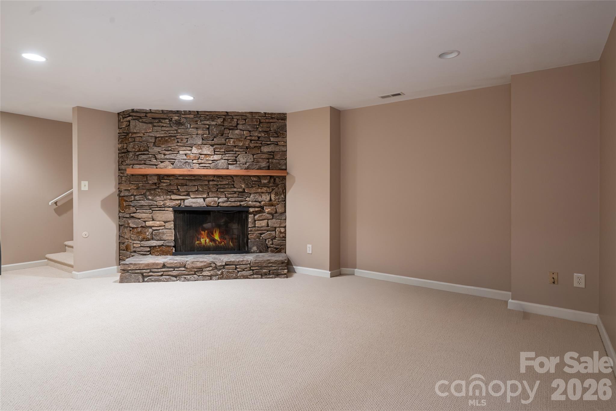 25 E Forest Road — Asheville