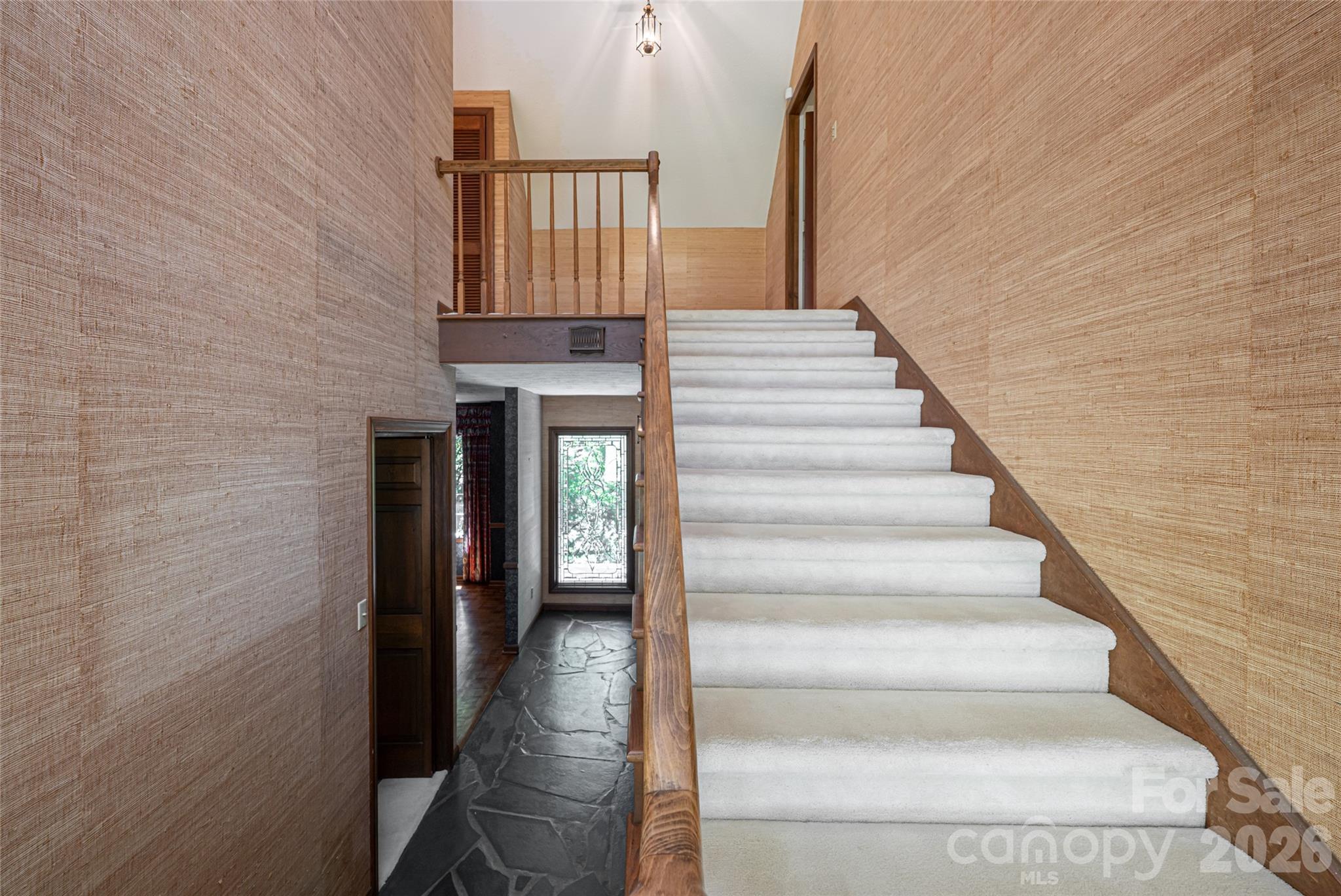 25 E Forest Road — Asheville
