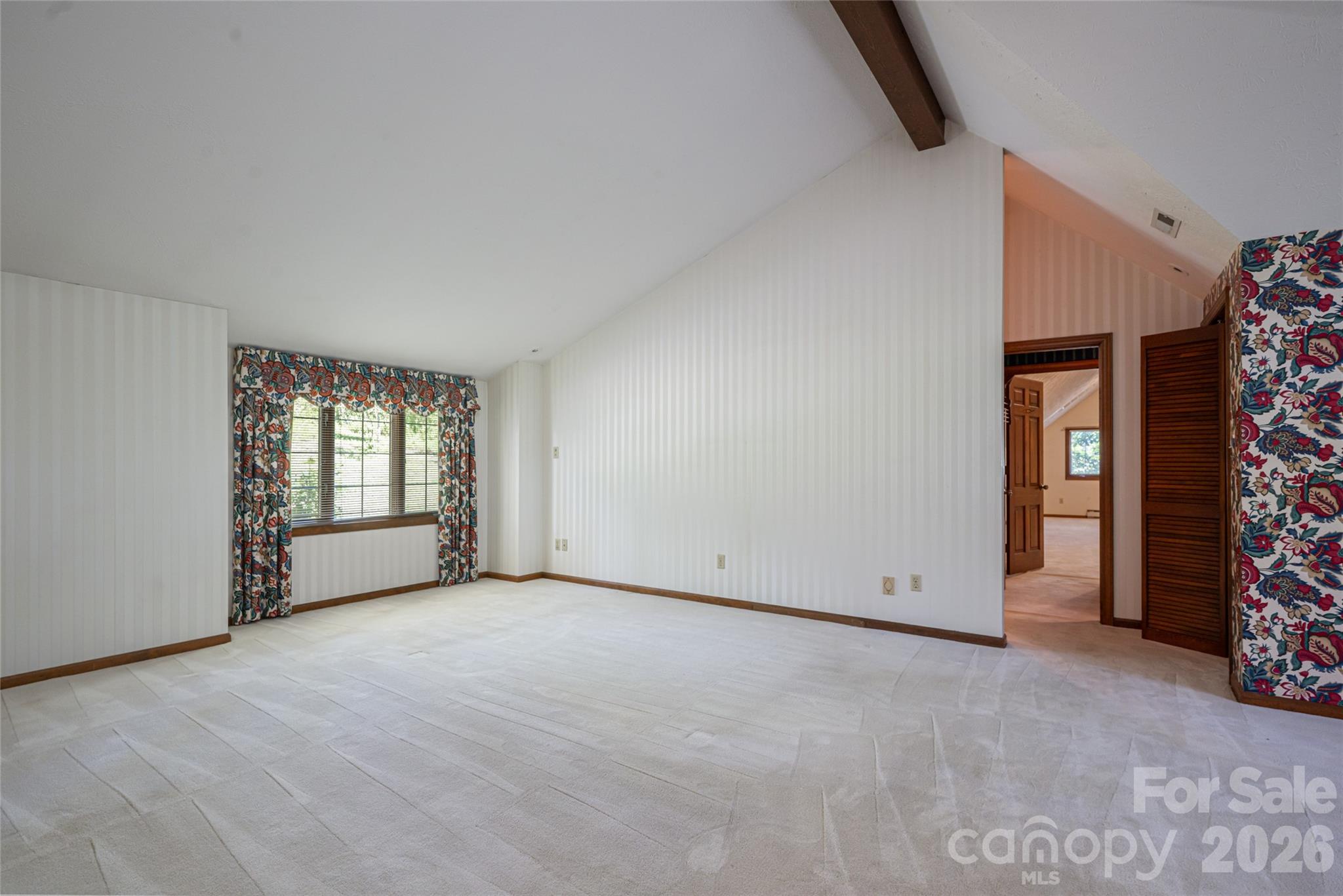 25 E Forest Road — Asheville