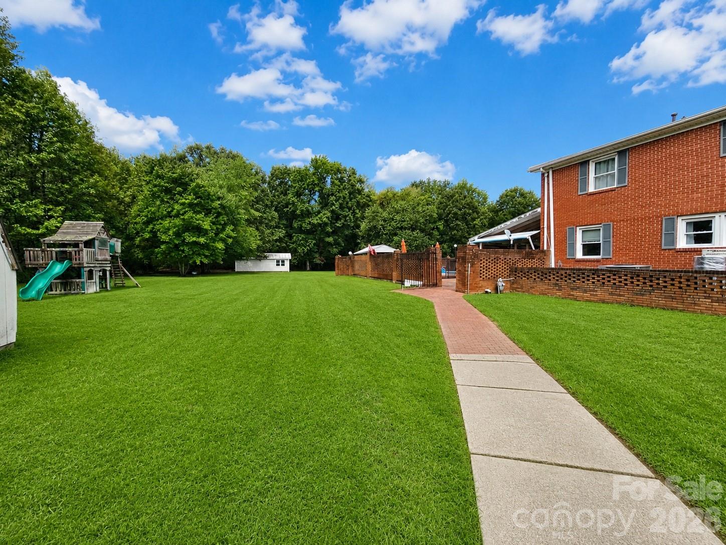 907 Sikes Mill Road — Monroe