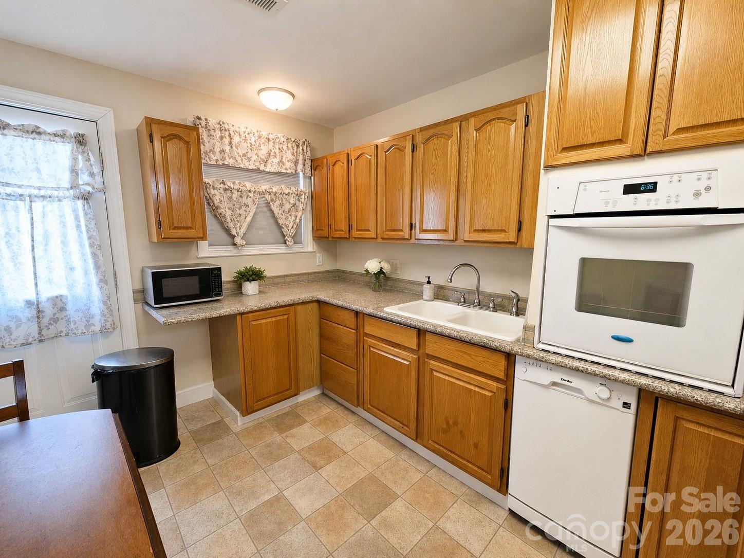 907 Sikes Mill Road — Monroe
