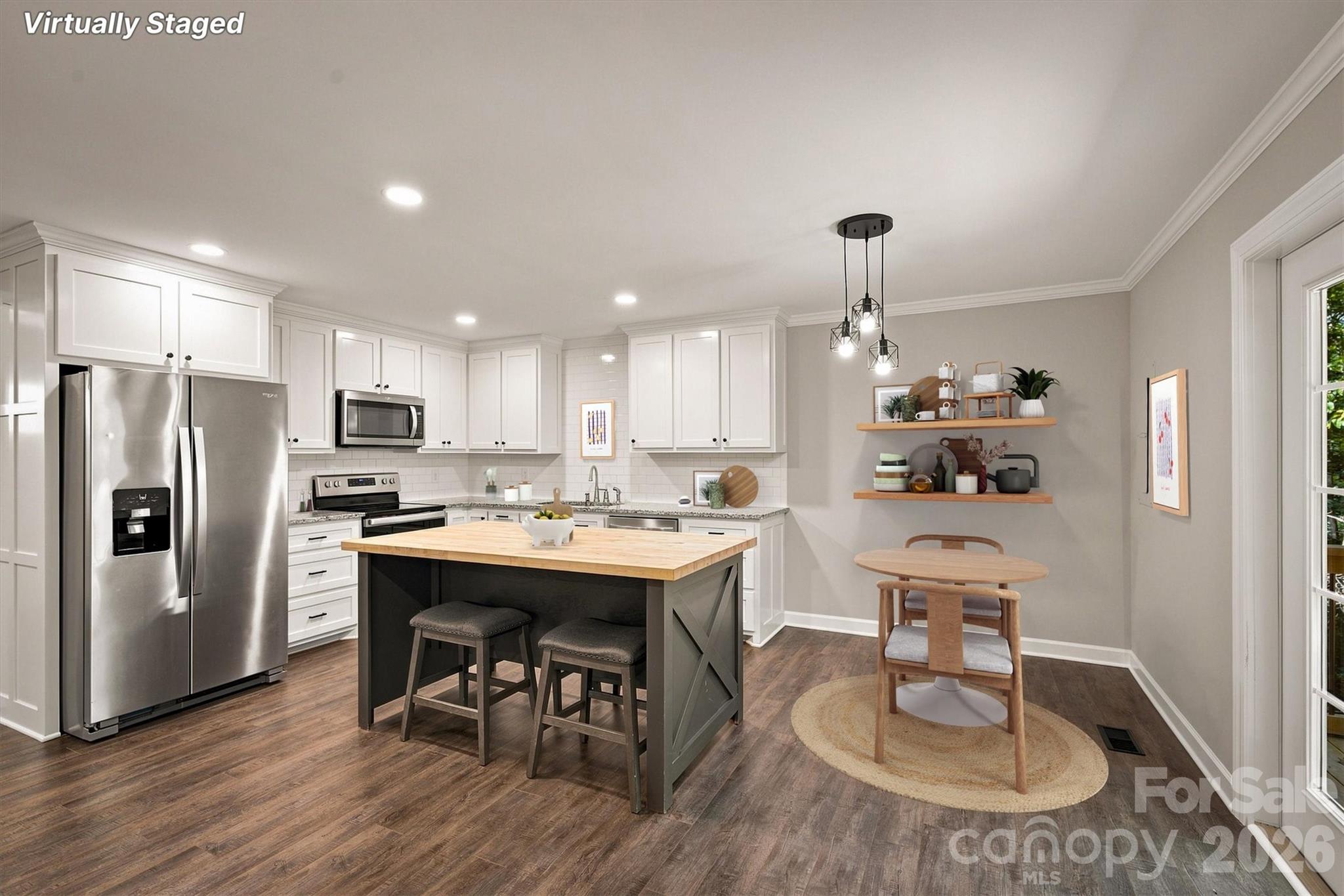 3517 Crestwood Drive — Morganton