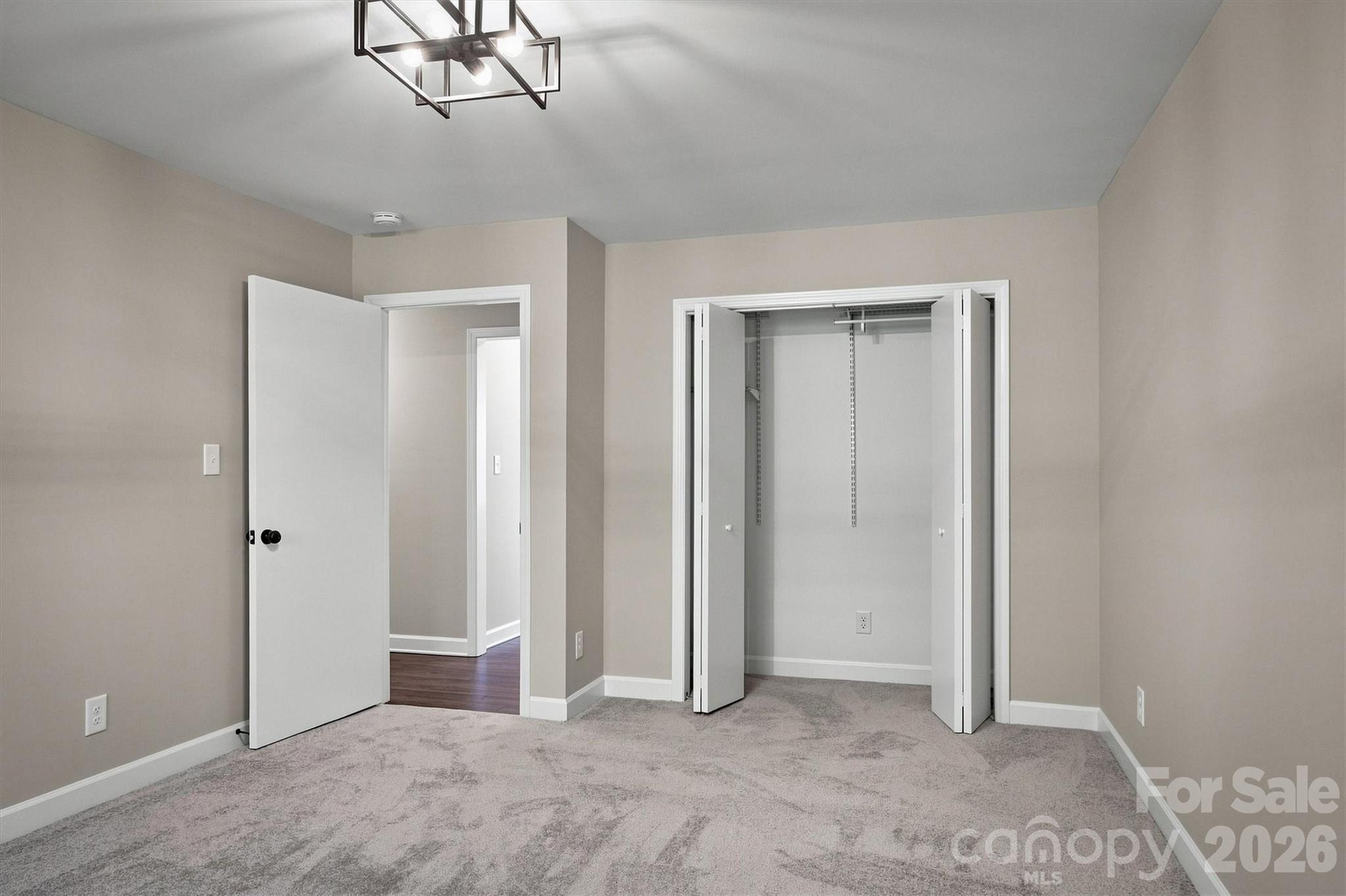 3517 Crestwood Drive — Morganton