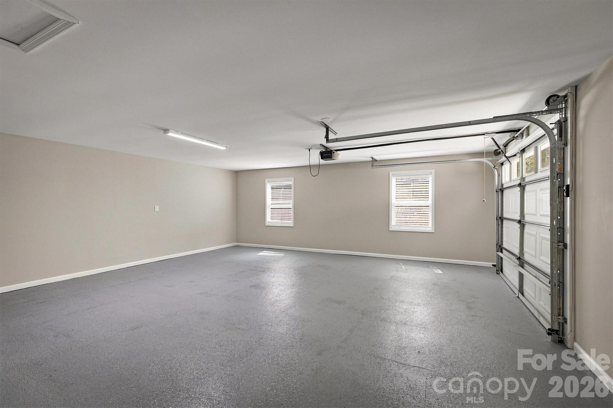 3517 Crestwood Drive — Morganton