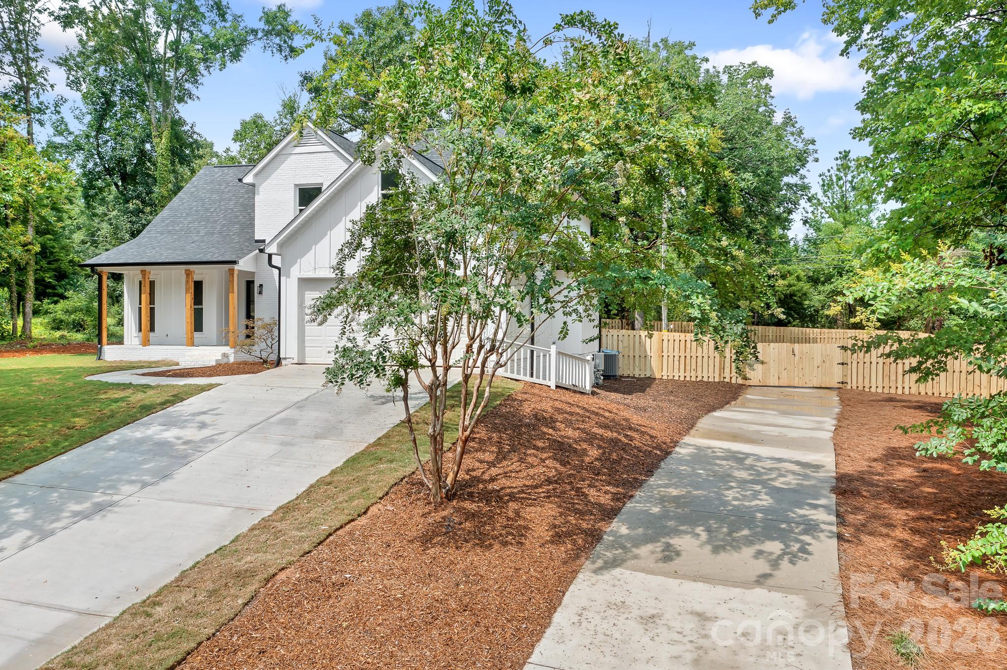 13121 Graymist Drive — Charlotte
