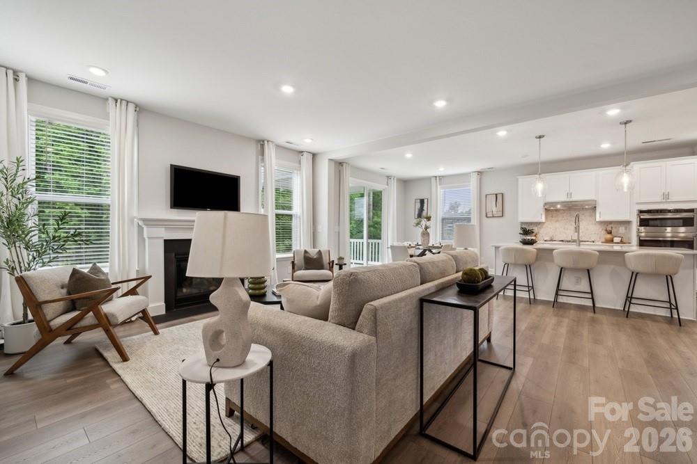 1594 Hubert Graham Way — Tega Cay