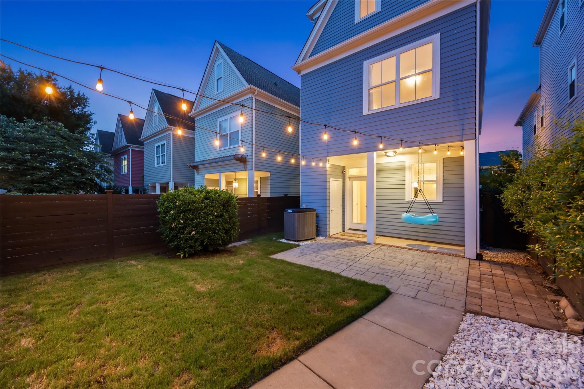 711 E 8th Street — Charlotte
