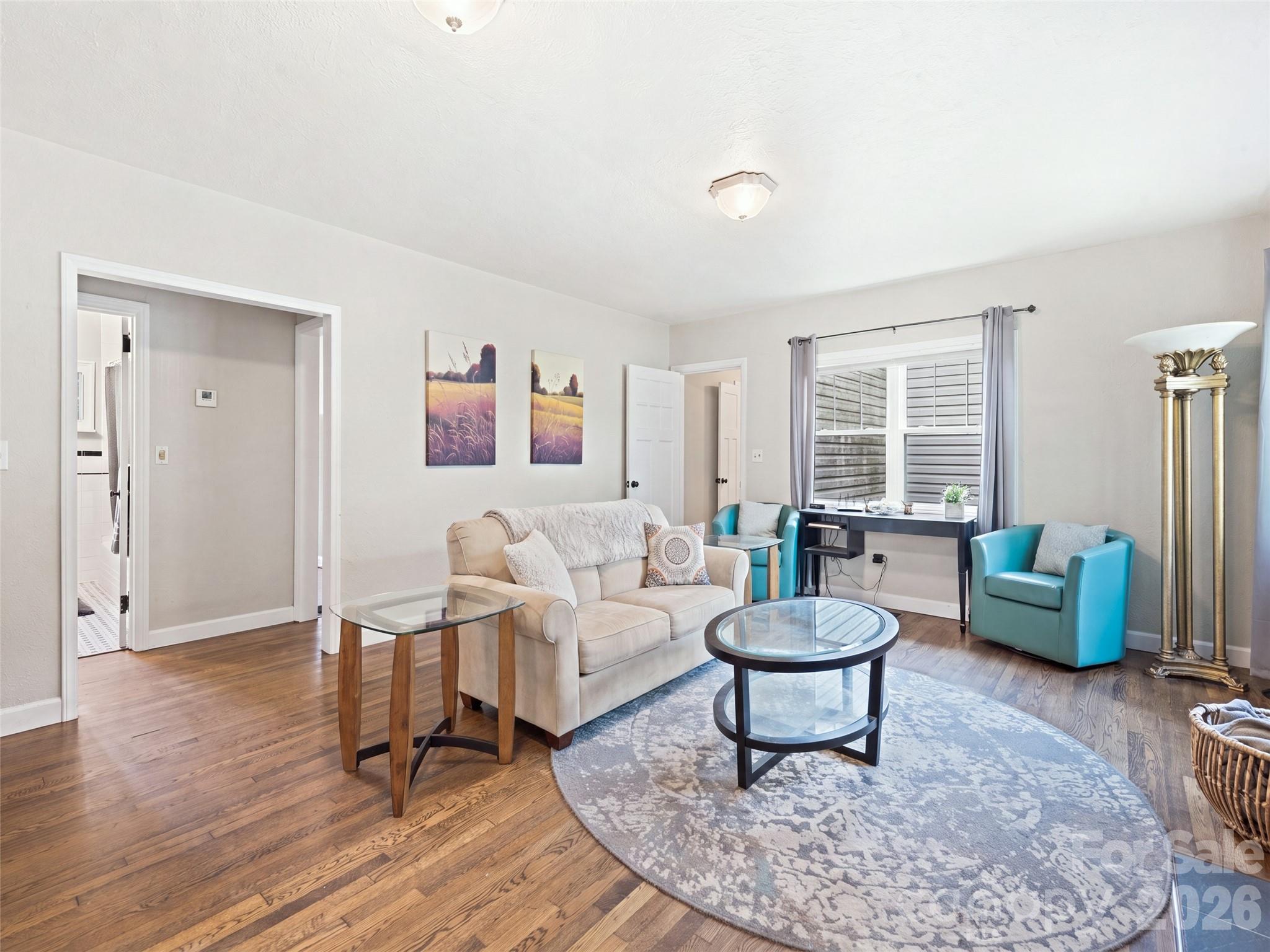 1909 Arlington Place — Hendersonville
