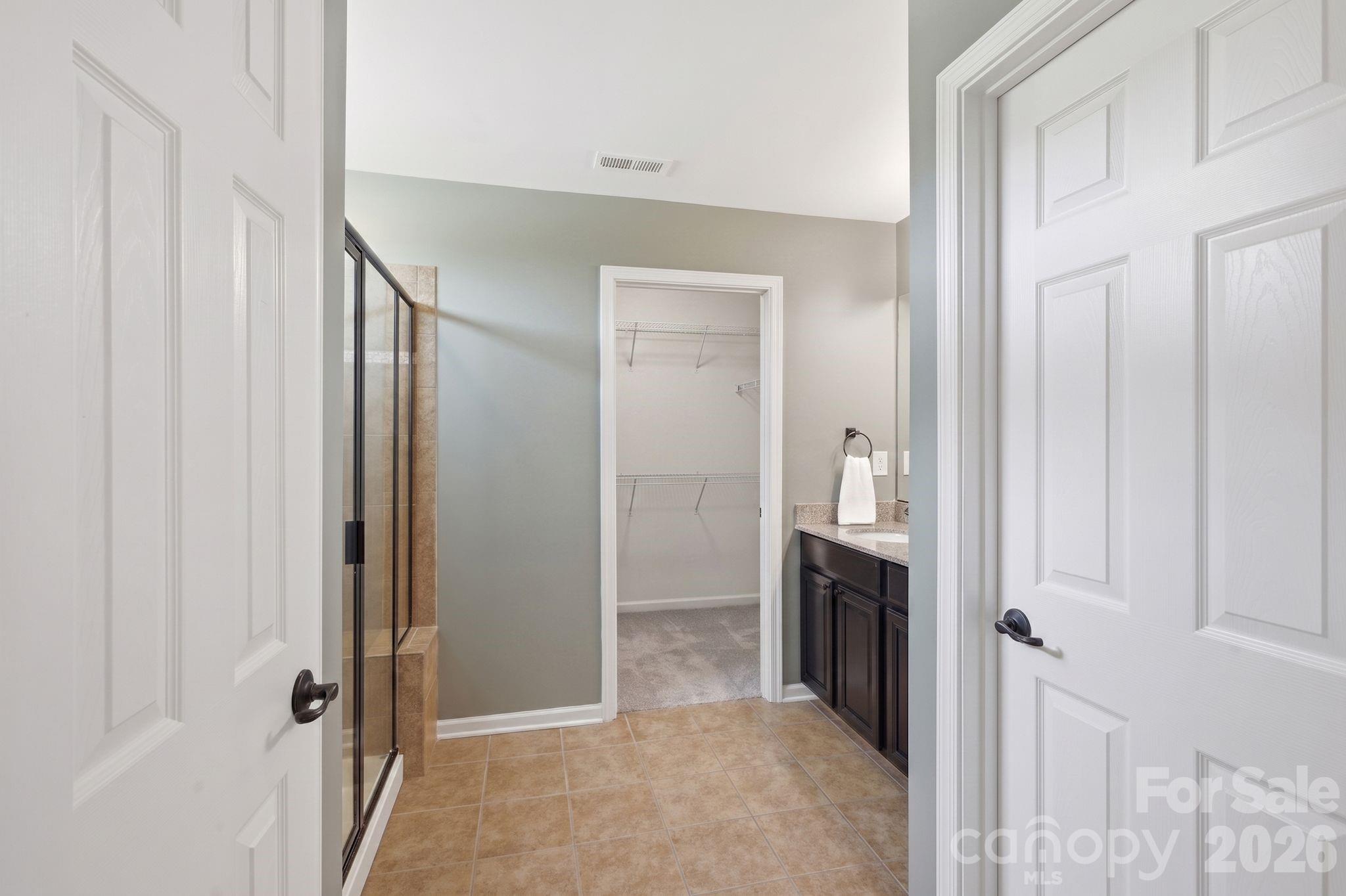 4851 Summerside Drive — Clover