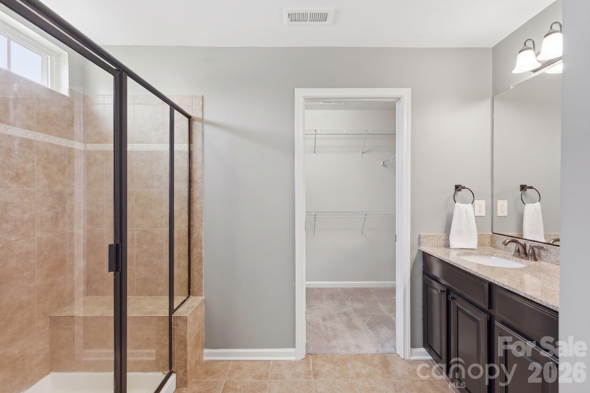 4851 Summerside Drive — Clover