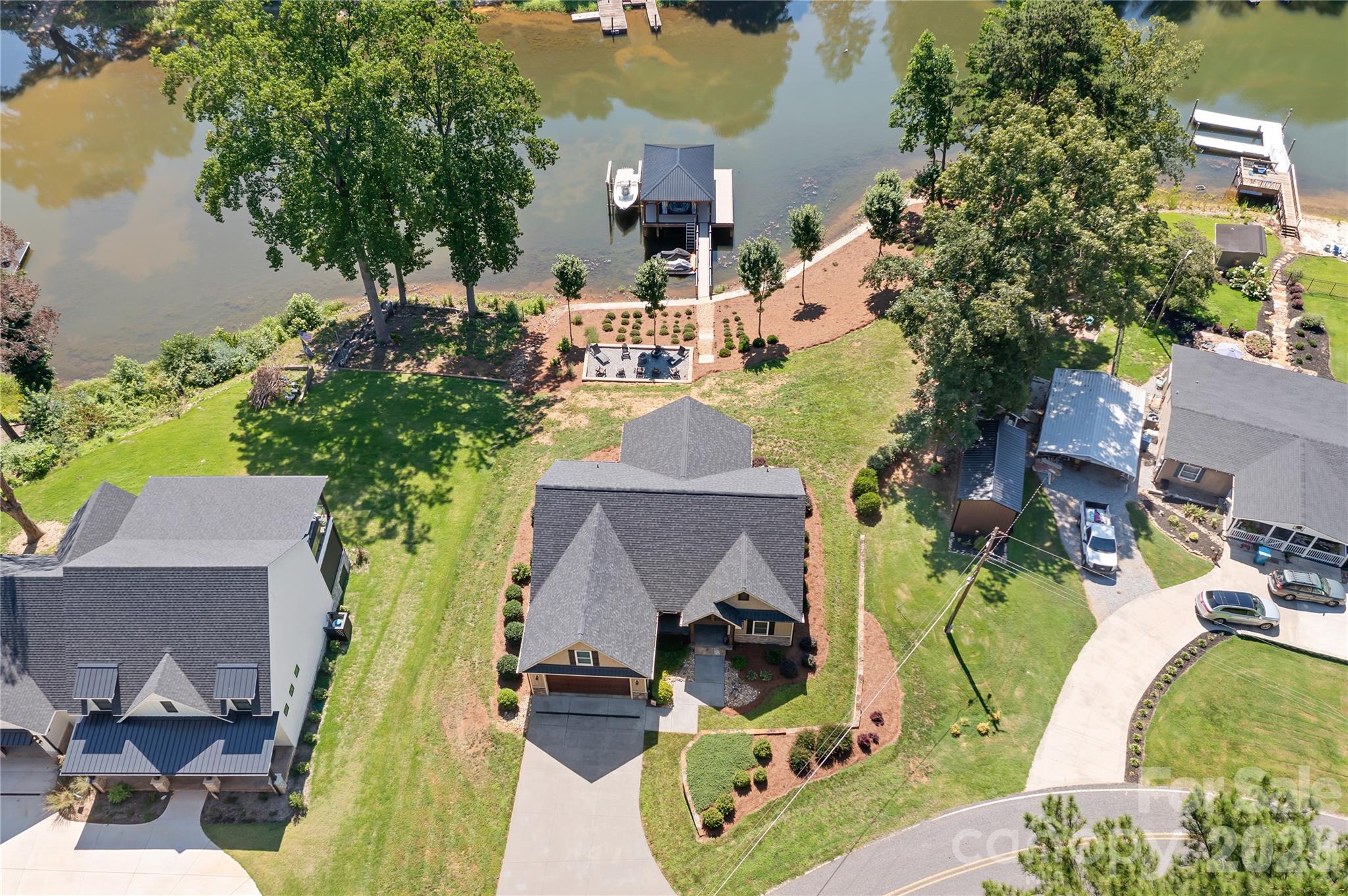 3931 Reid Circle — Sherrills Ford