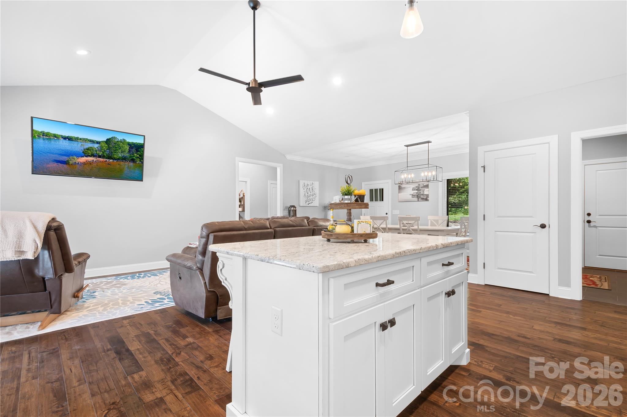 3931 Reid Circle — Sherrills Ford