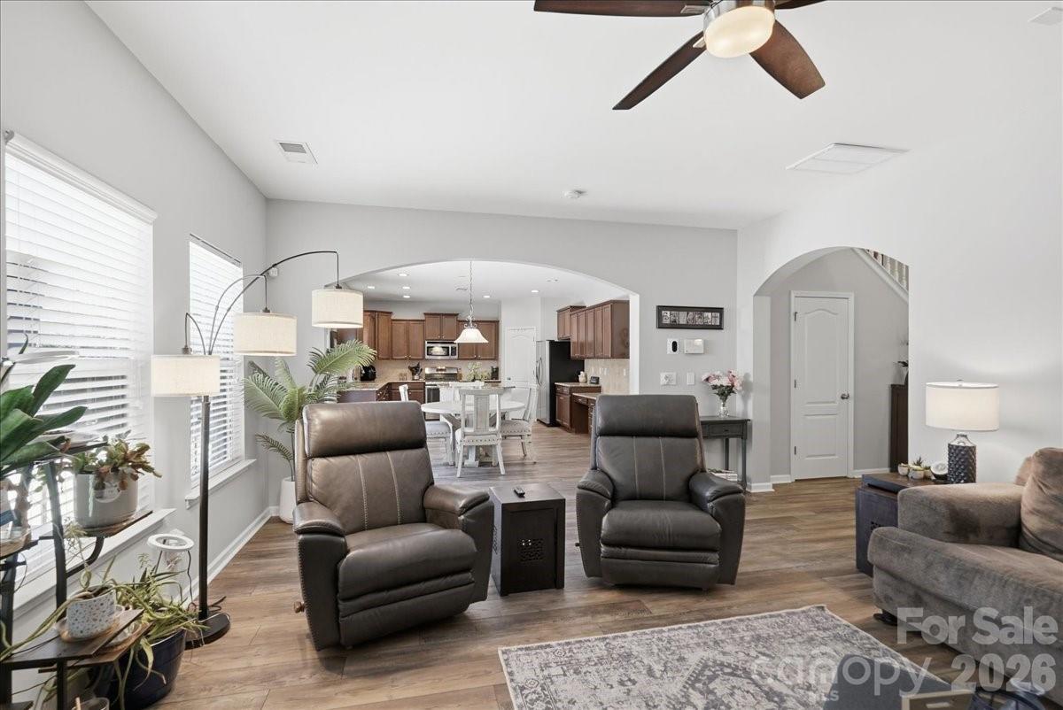 3829 Franklin Meadows Drive — Matthews