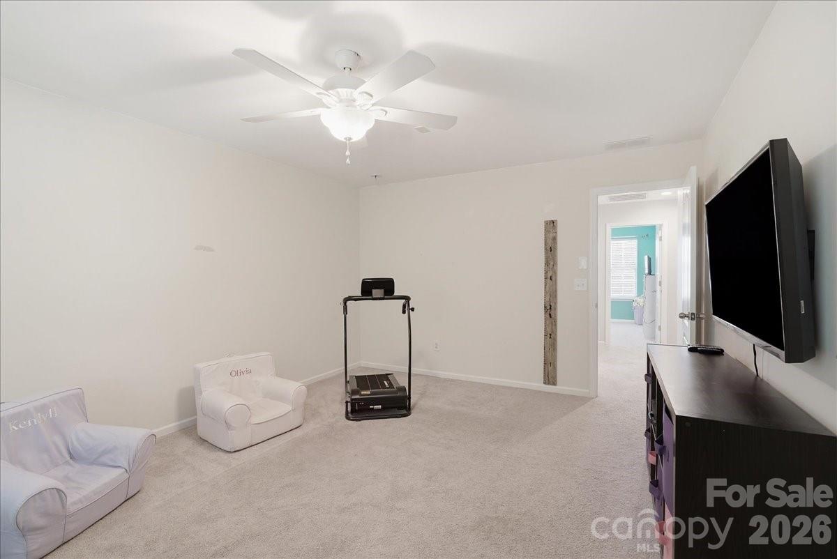 3829 Franklin Meadows Drive — Matthews
