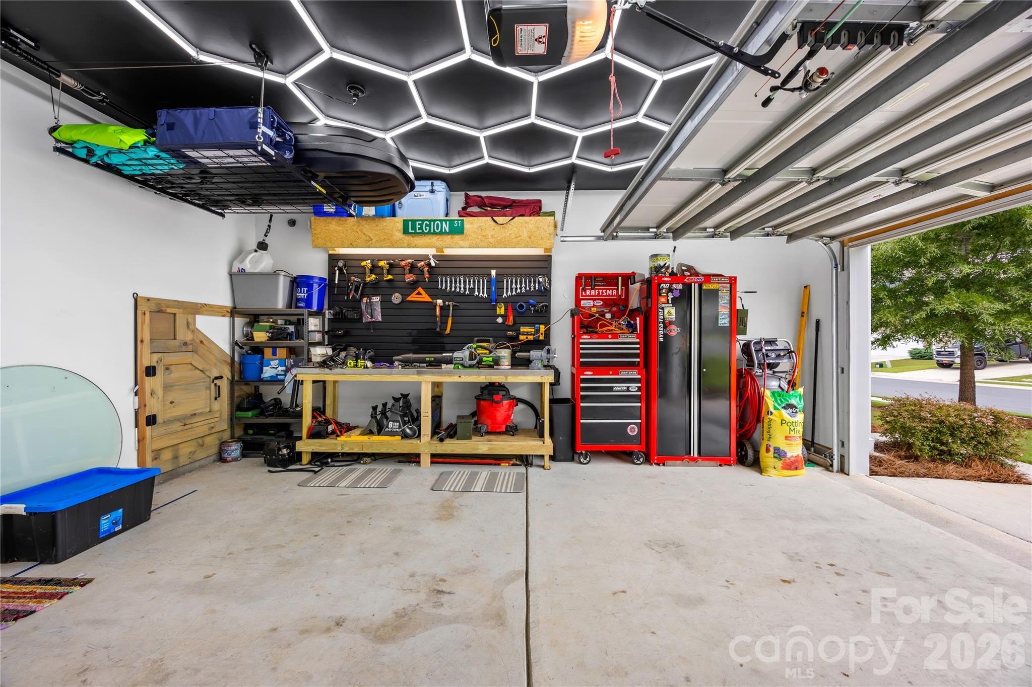 705 Saddlebred Lane — Locust