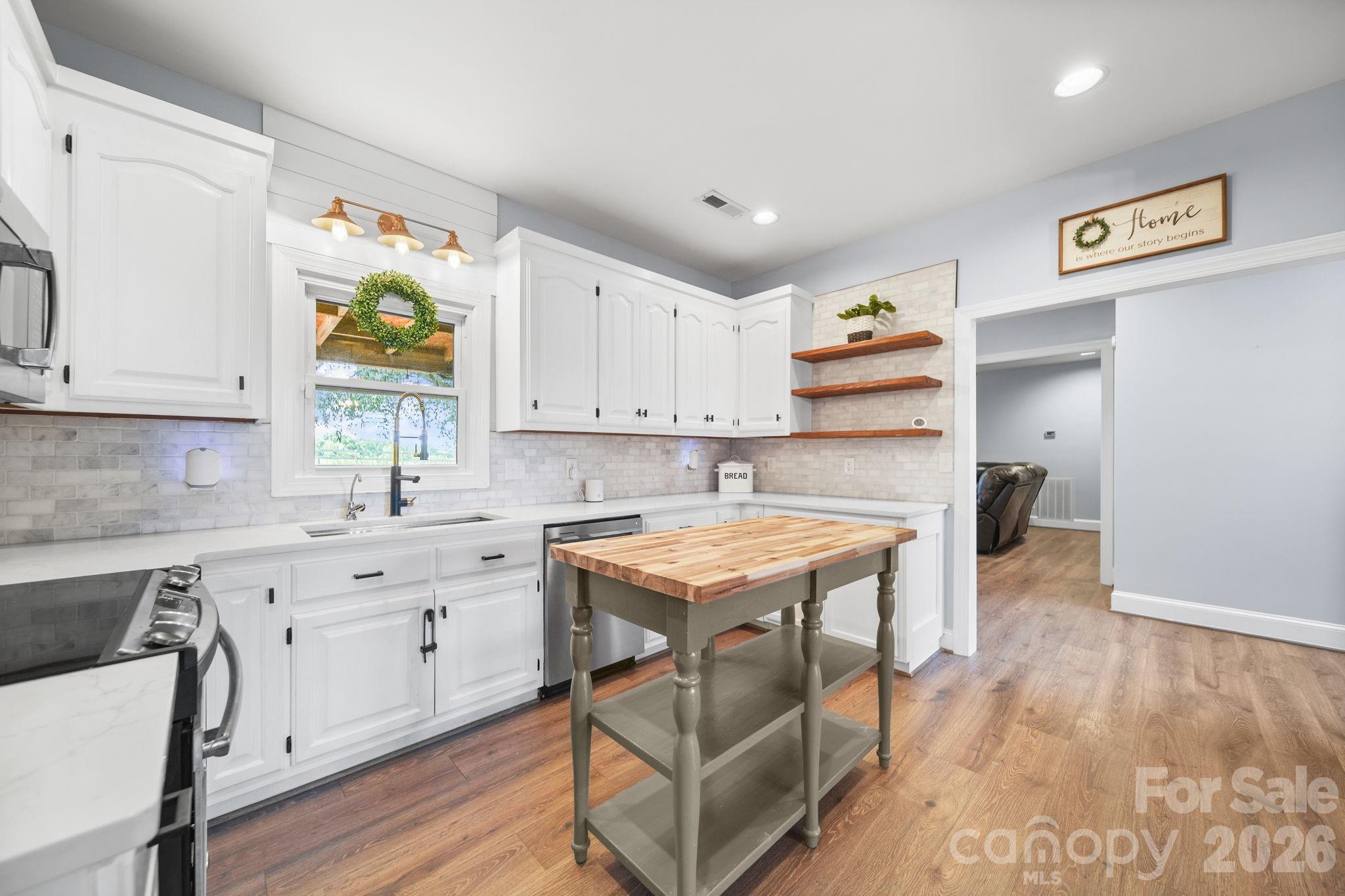 2915 Mills Harris Road — Marshville