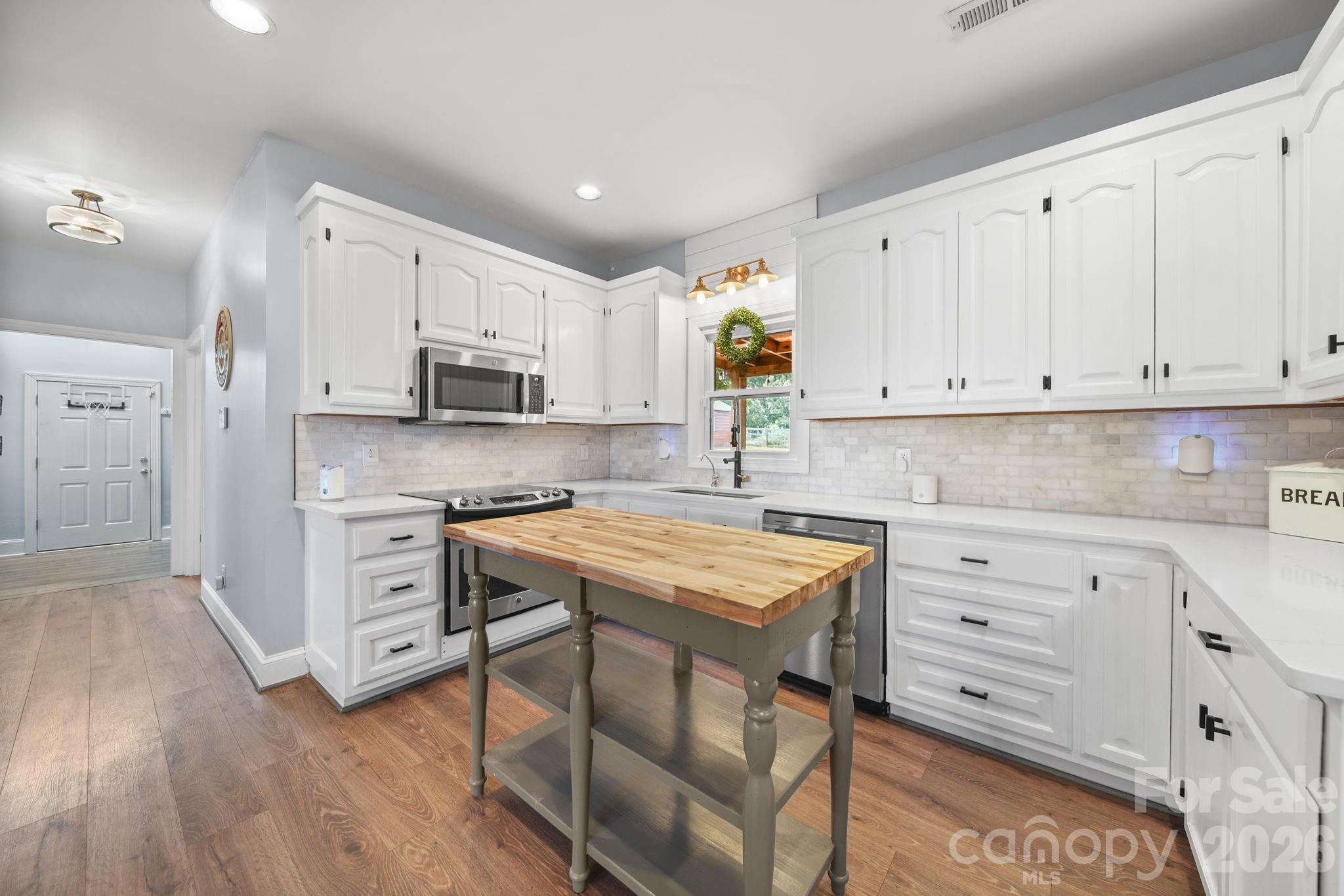 2915 Mills Harris Road — Marshville