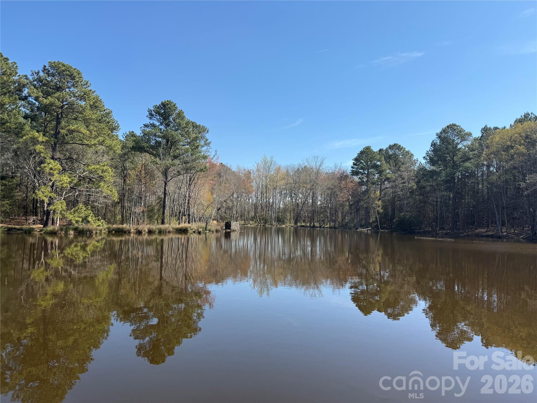 3227 Legend Road — Lancaster