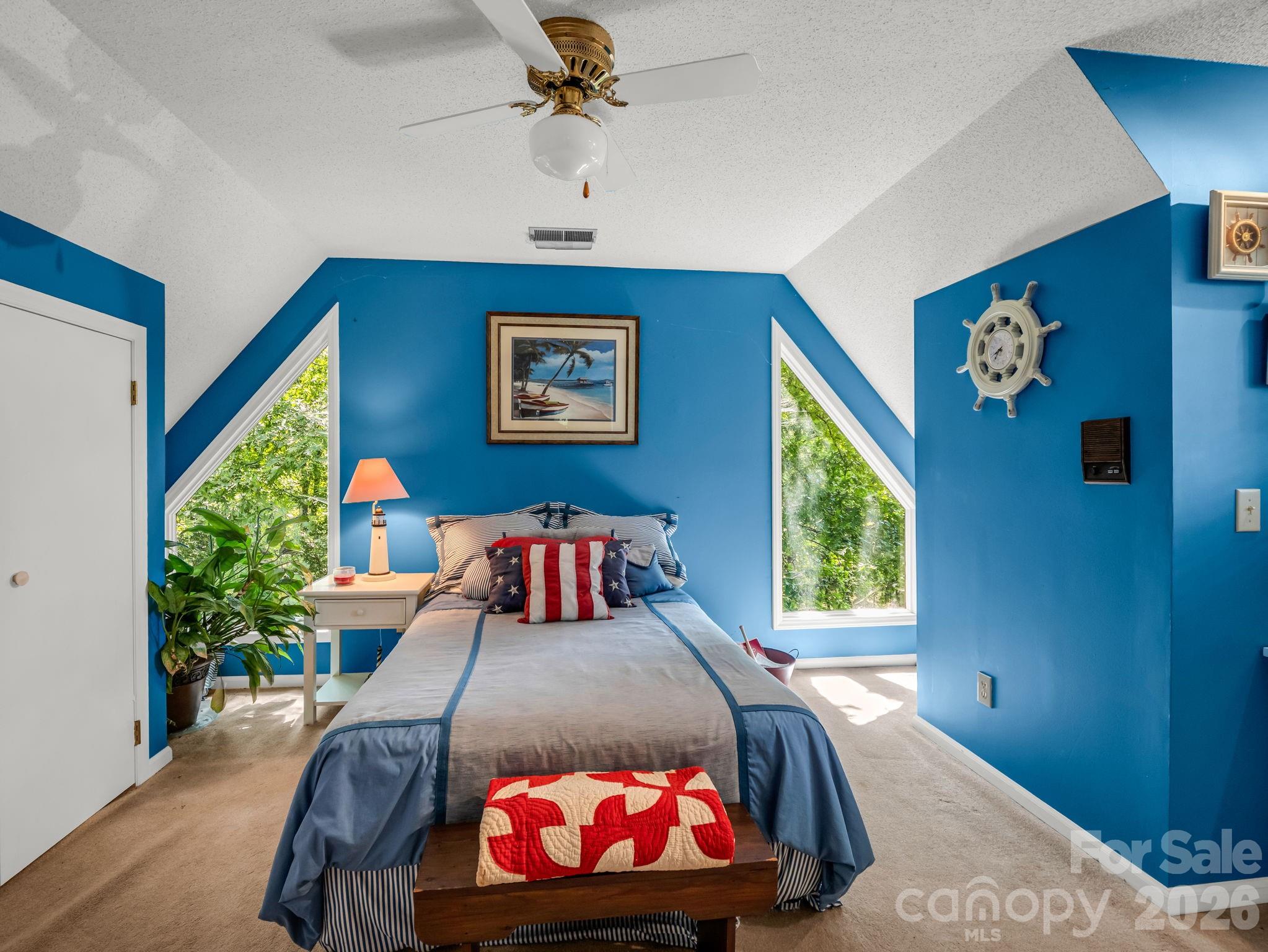 2829 W Stage Coach Trail — Shelby