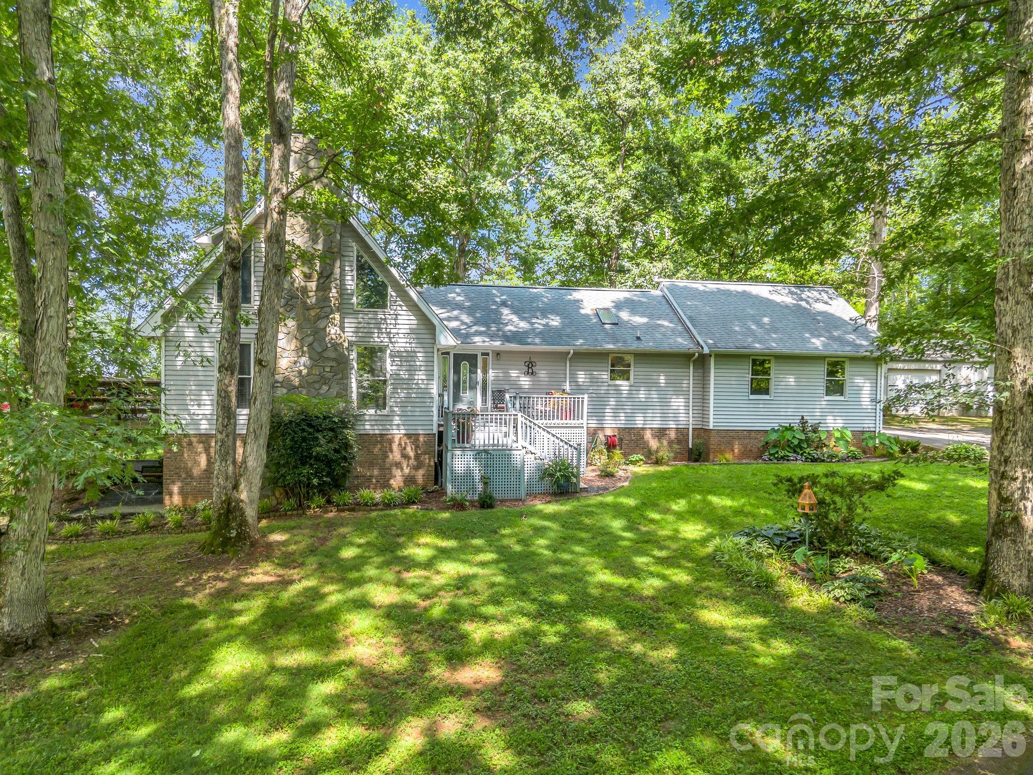 2829 W Stage Coach Trail — Shelby