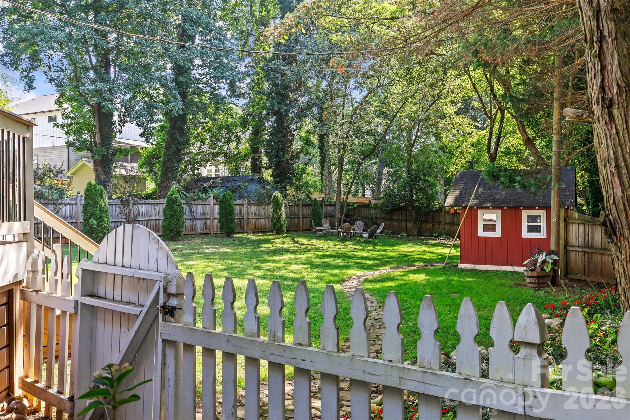512 Bascom Street — Charlotte