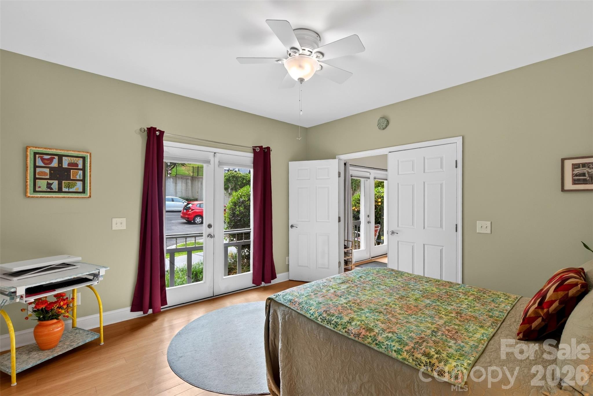 600 N Skyloft Drive #102 — Asheville