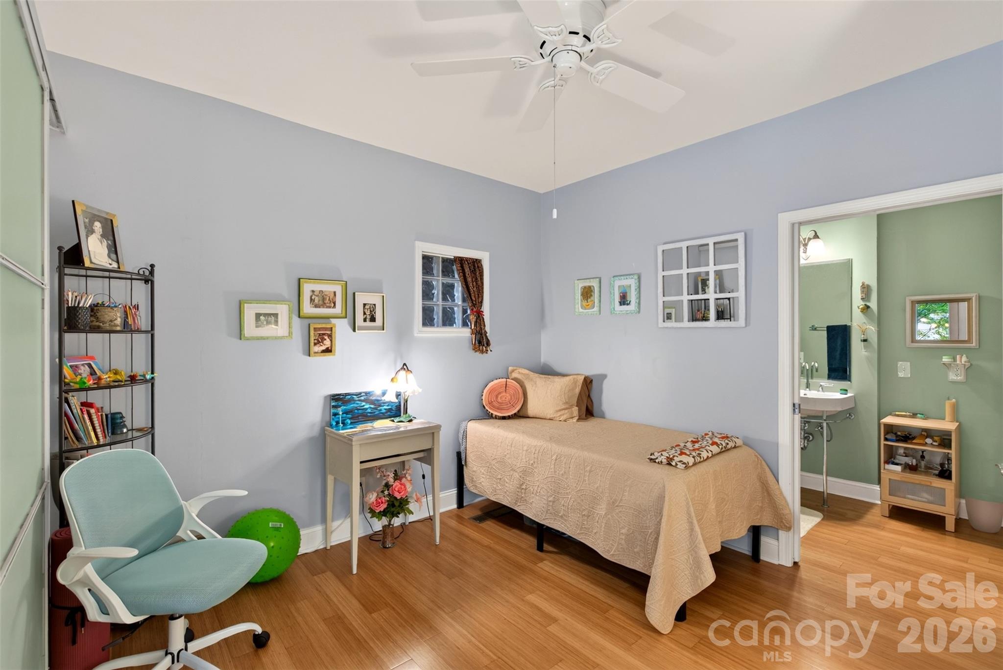 600 N Skyloft Drive #102 — Asheville