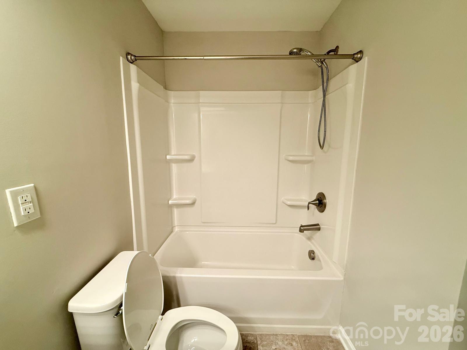5658 Stonewells Drive — Charlotte