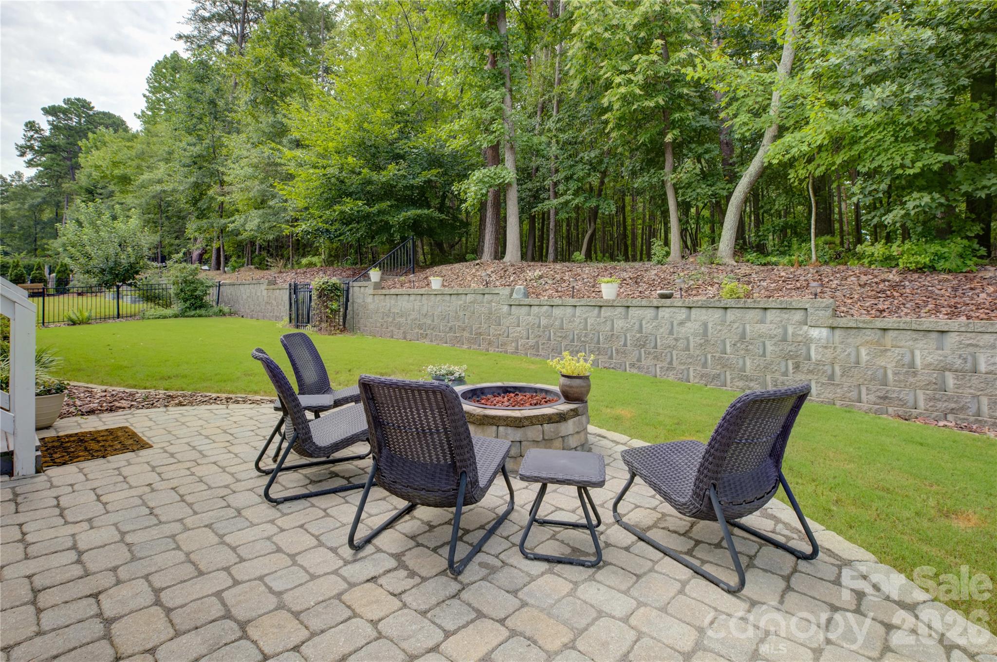 17615 Caddy Court — Charlotte
