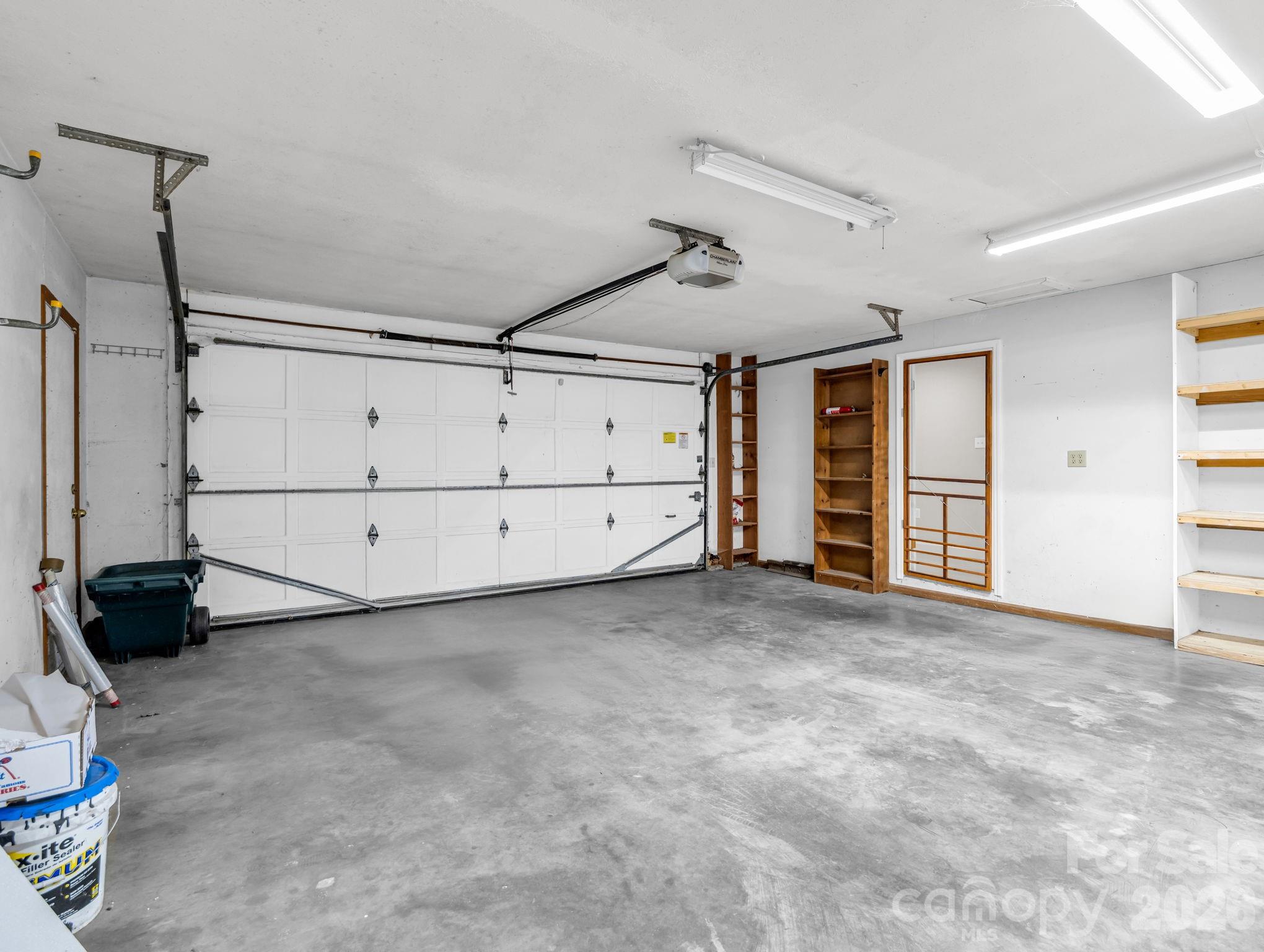 10 Chestnut Ridge Road — Mills River