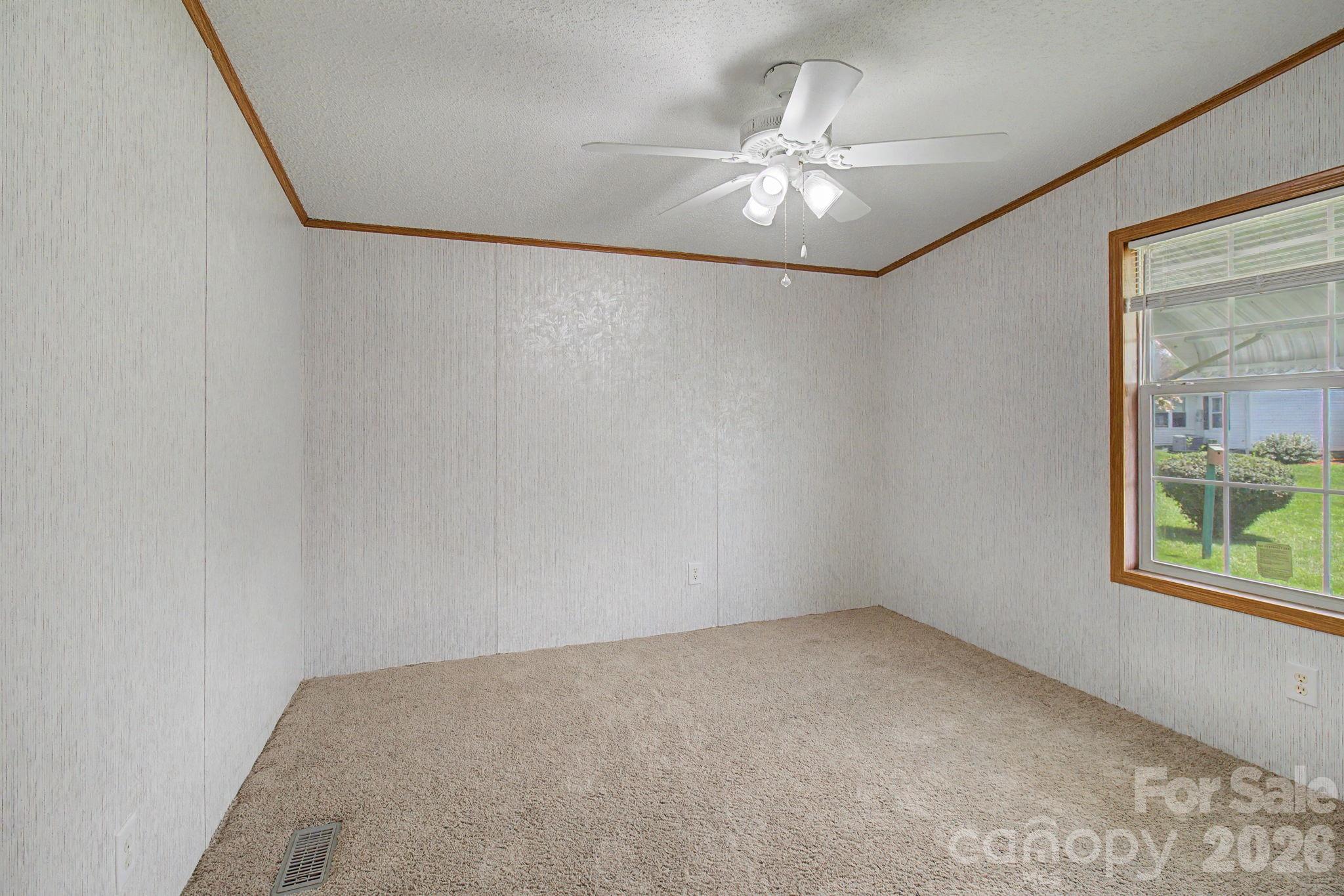 204 Red Birch Court — Hendersonville