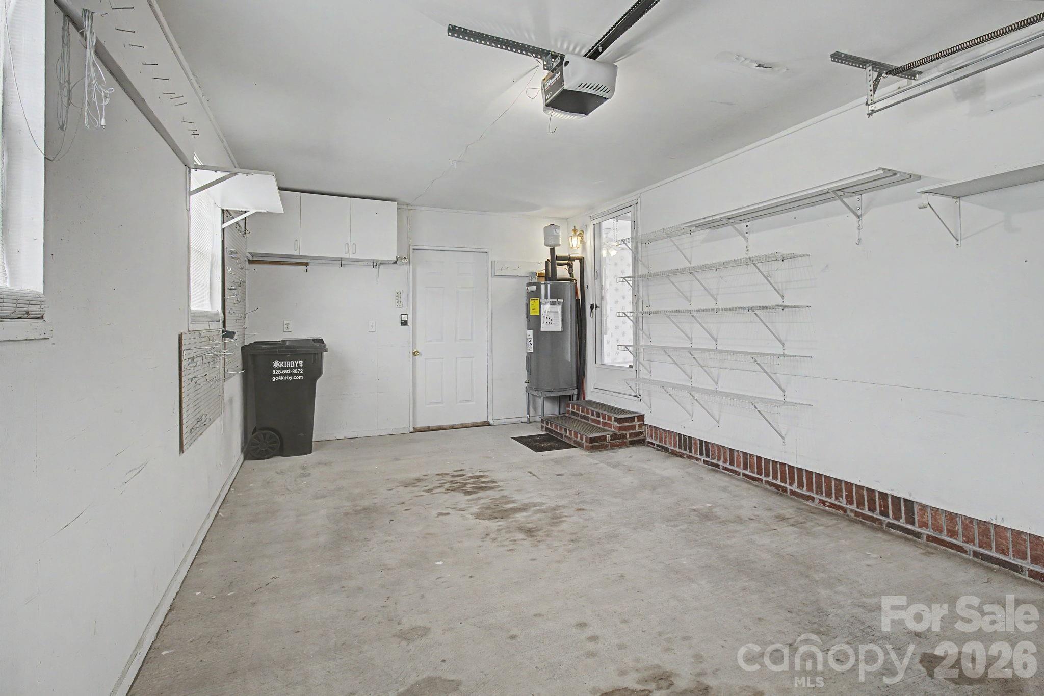 204 Red Birch Court — Hendersonville