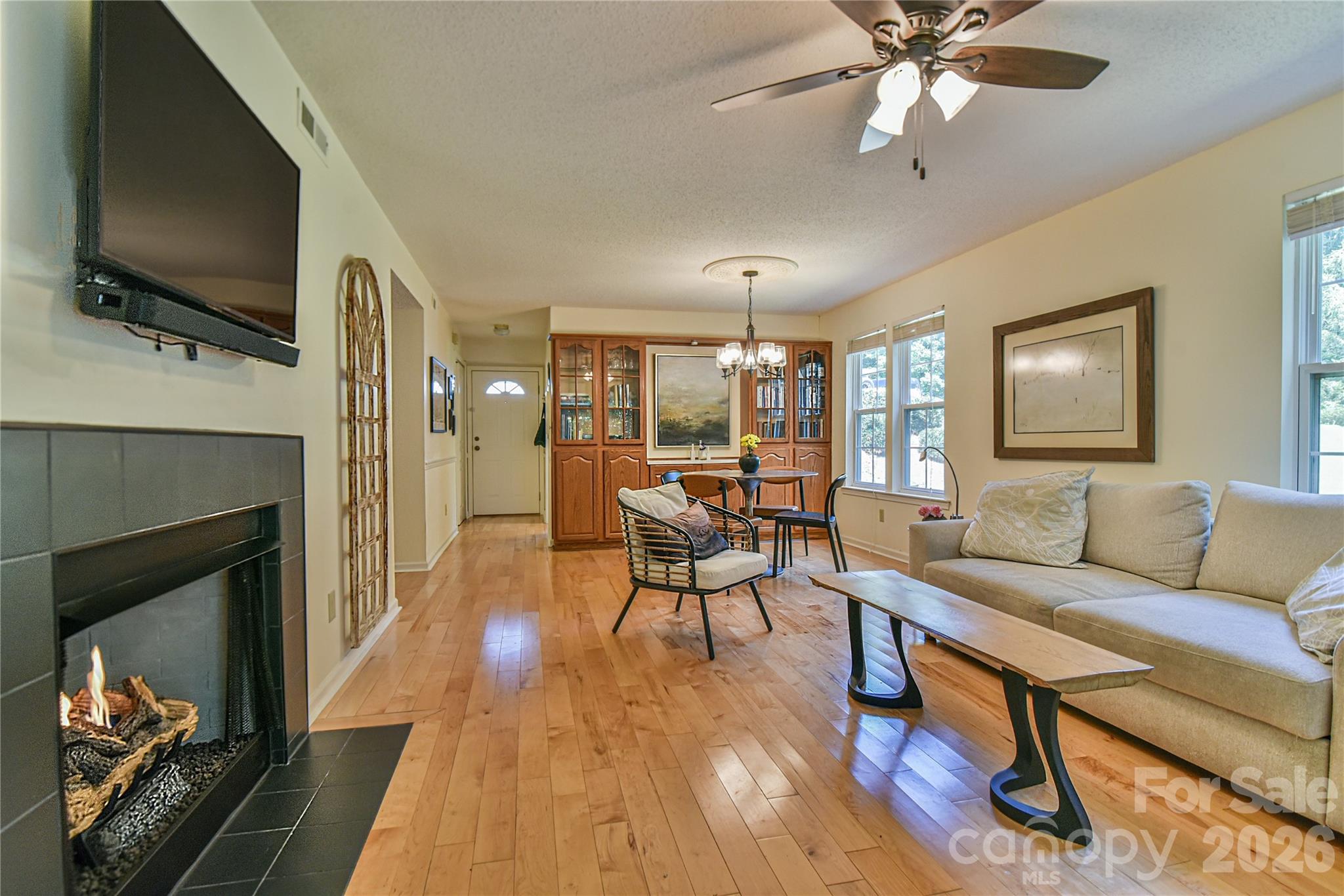 4201 Marble Way — Asheville