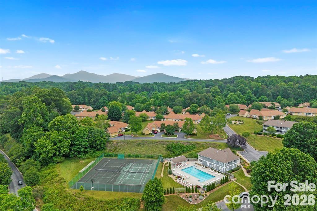 4201 Marble Way — Asheville