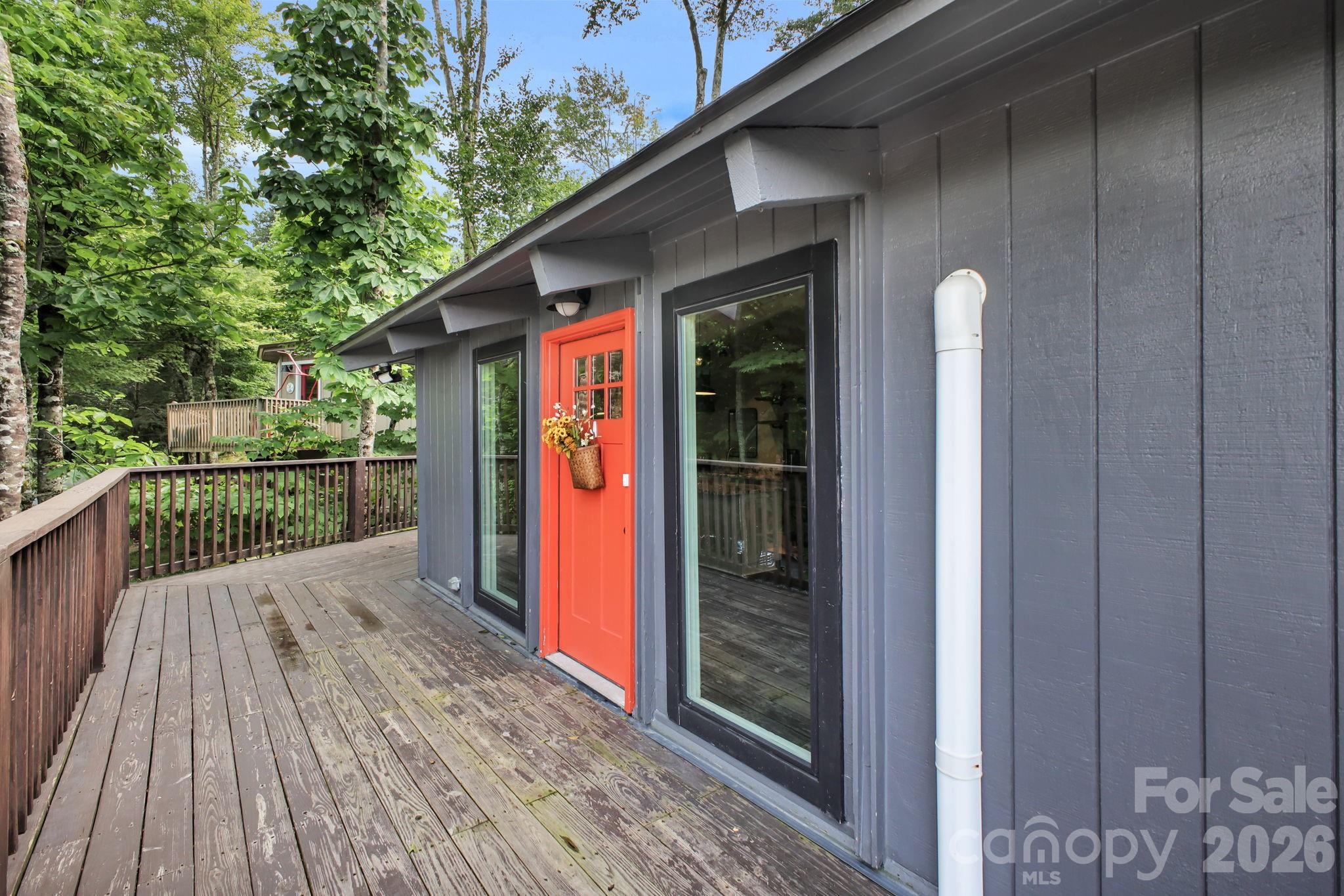 119 Beechwood Lane — Beech Mountain