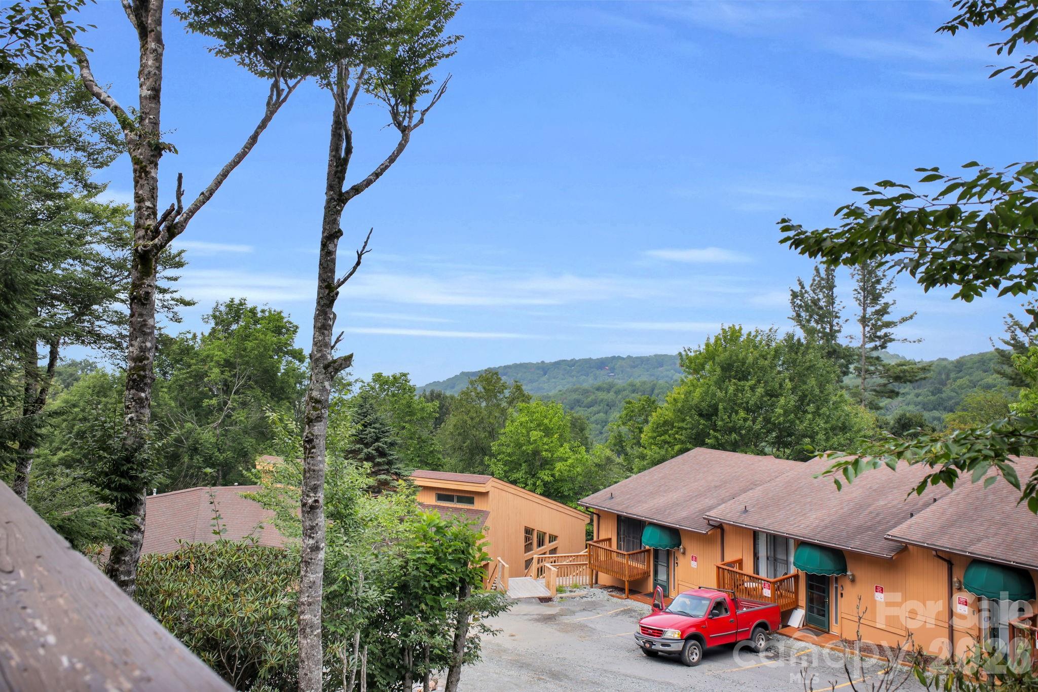 119 Beechwood Lane — Beech Mountain