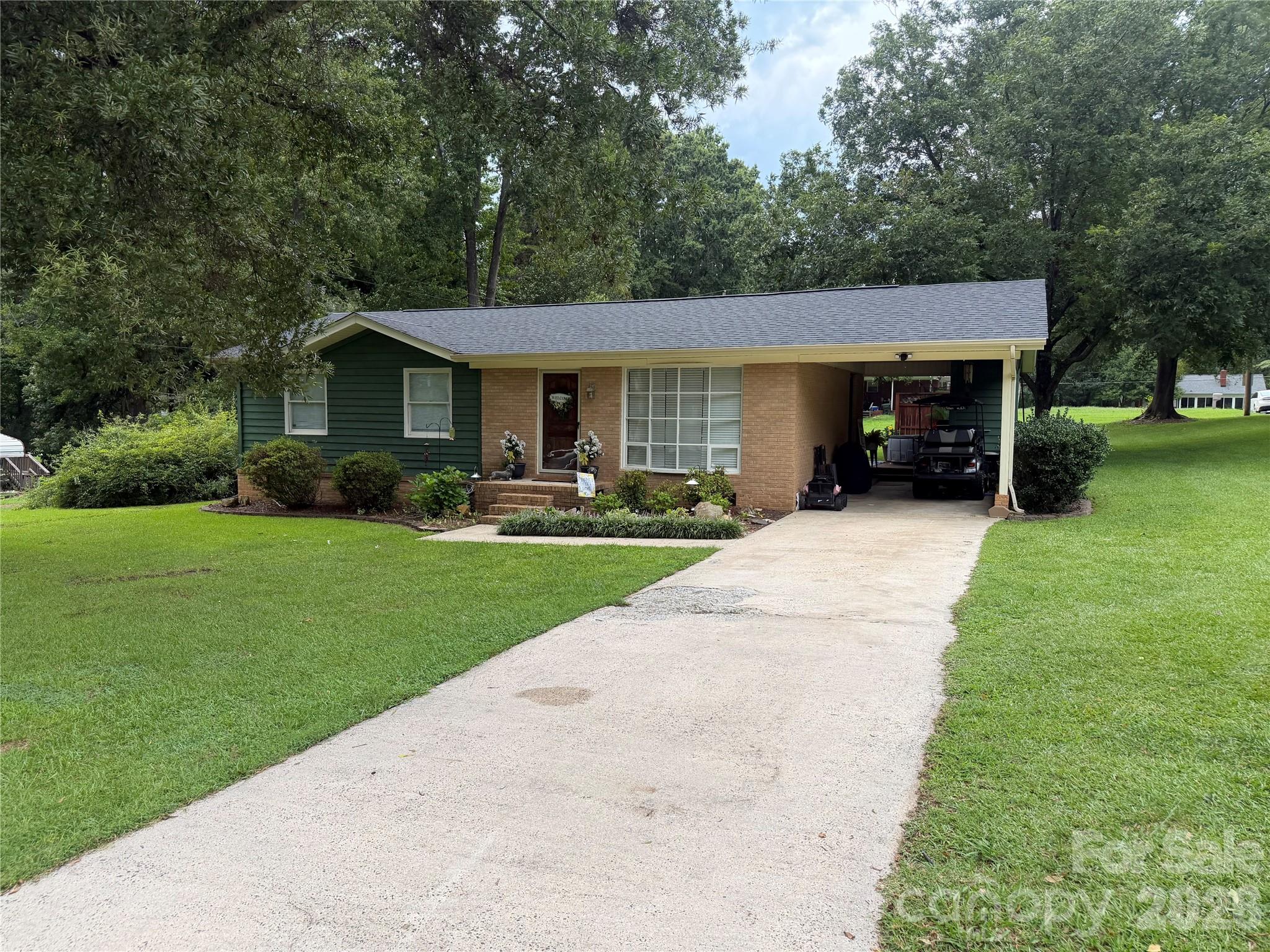 1104 Hillcrest Drive #L 34 — Cherryville