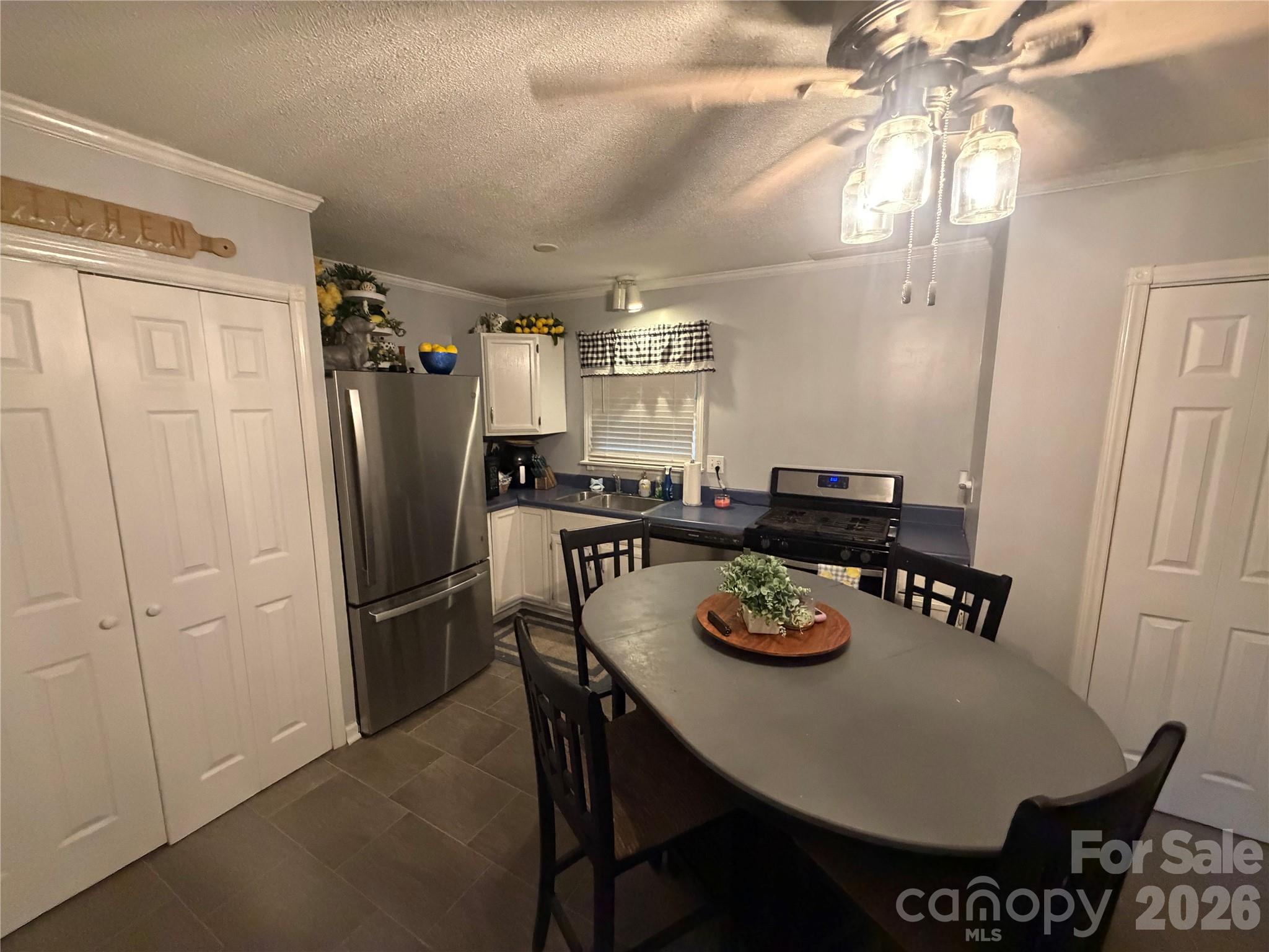 1104 Hillcrest Drive #L 34 — Cherryville