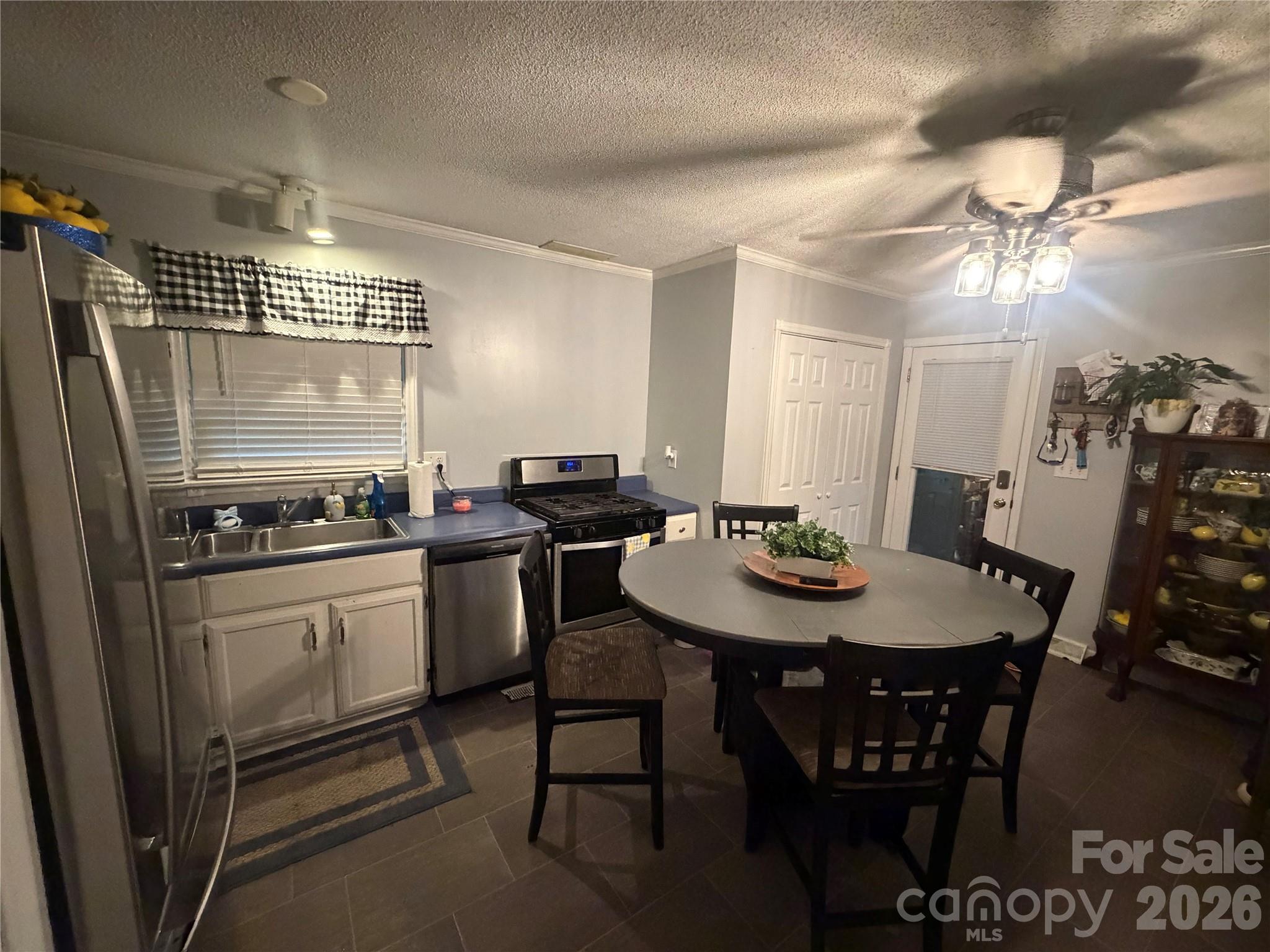 1104 Hillcrest Drive #L 34 — Cherryville