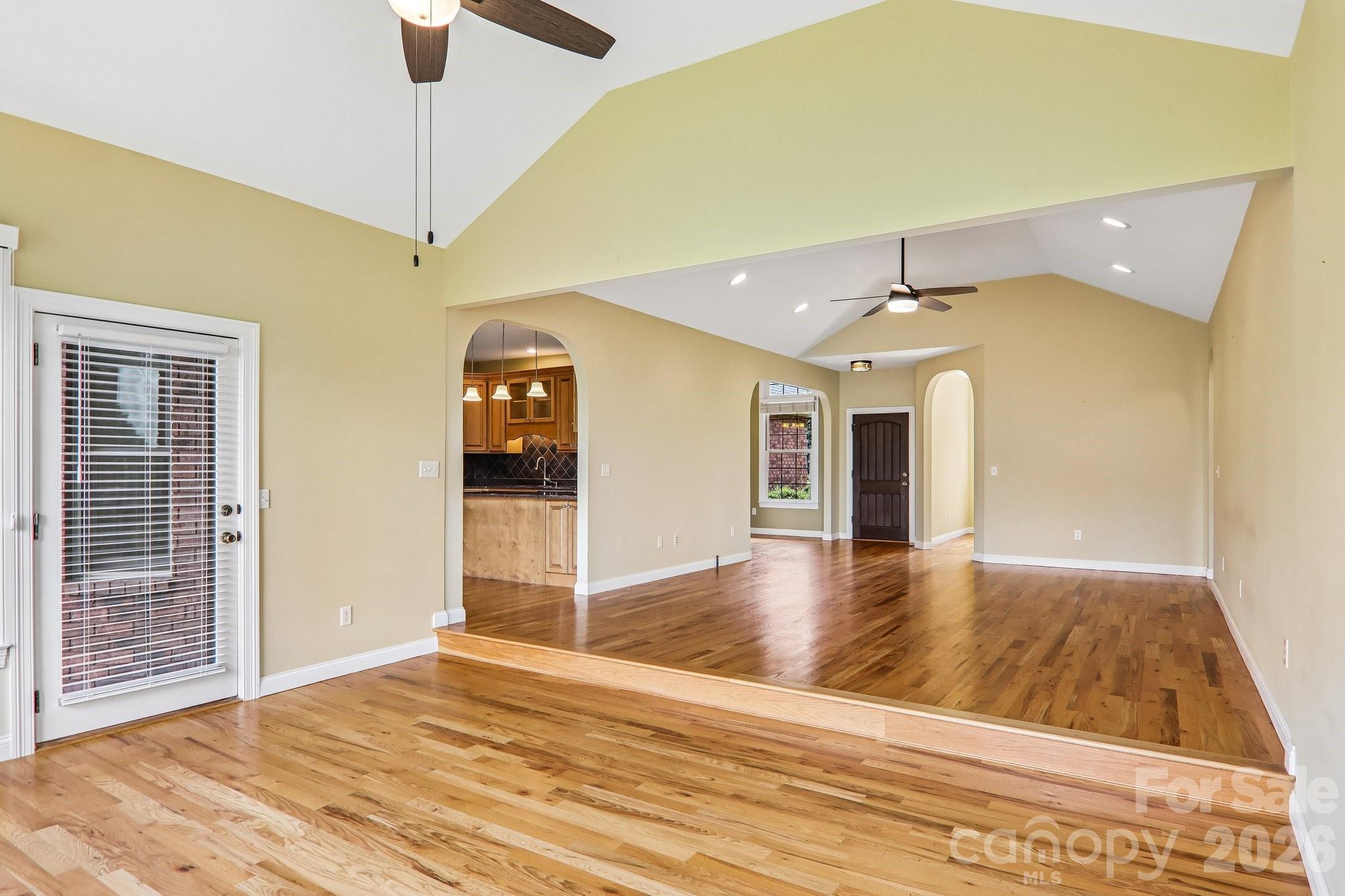 28 Tudor Crescent Court — Hendersonville