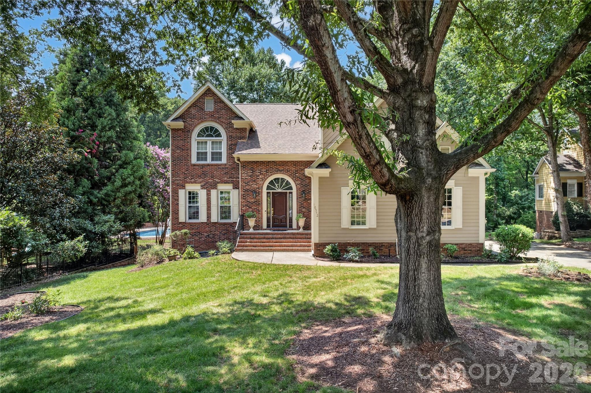 10552 Providence Arbours Drive — Charlotte