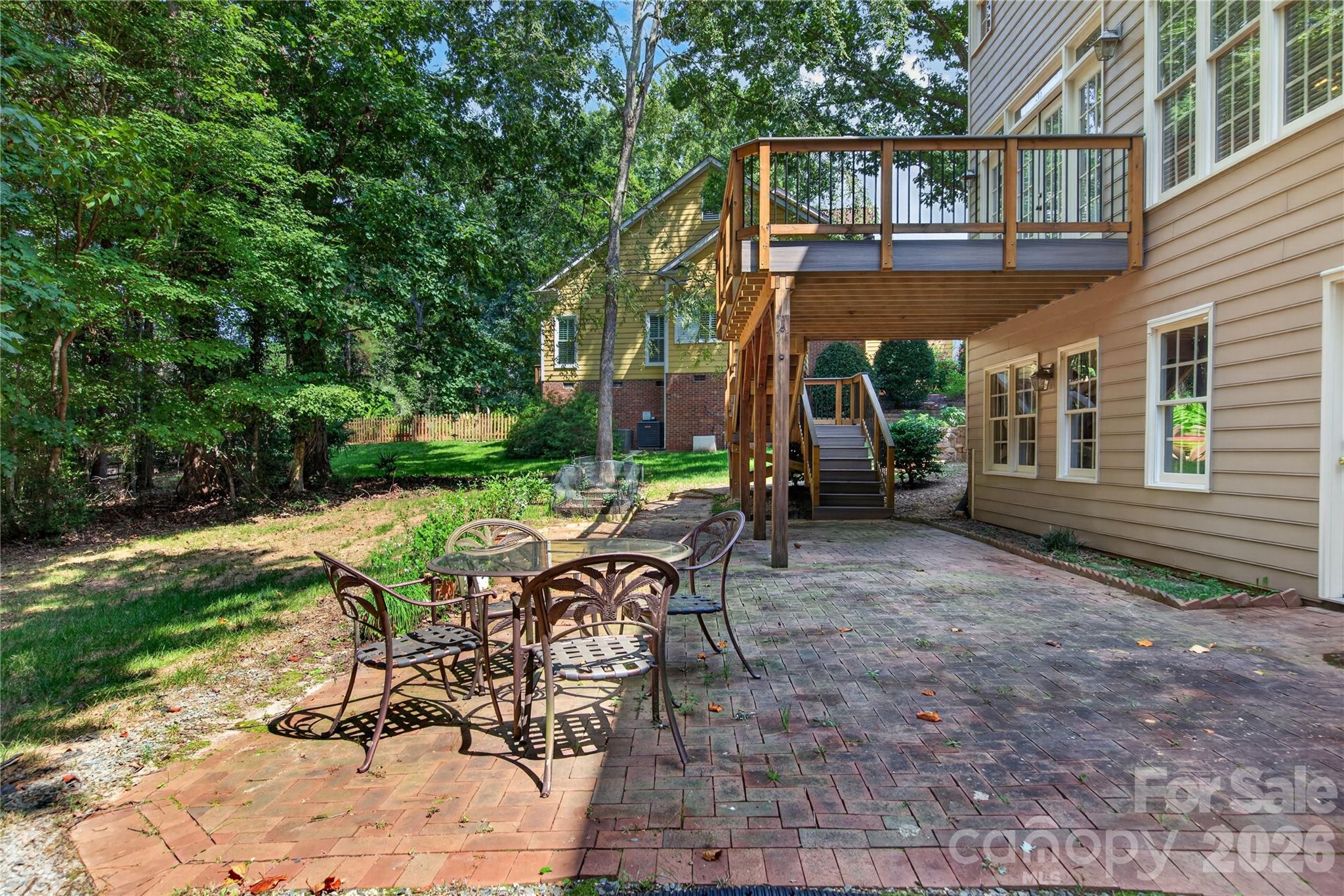 10552 Providence Arbours Drive — Charlotte