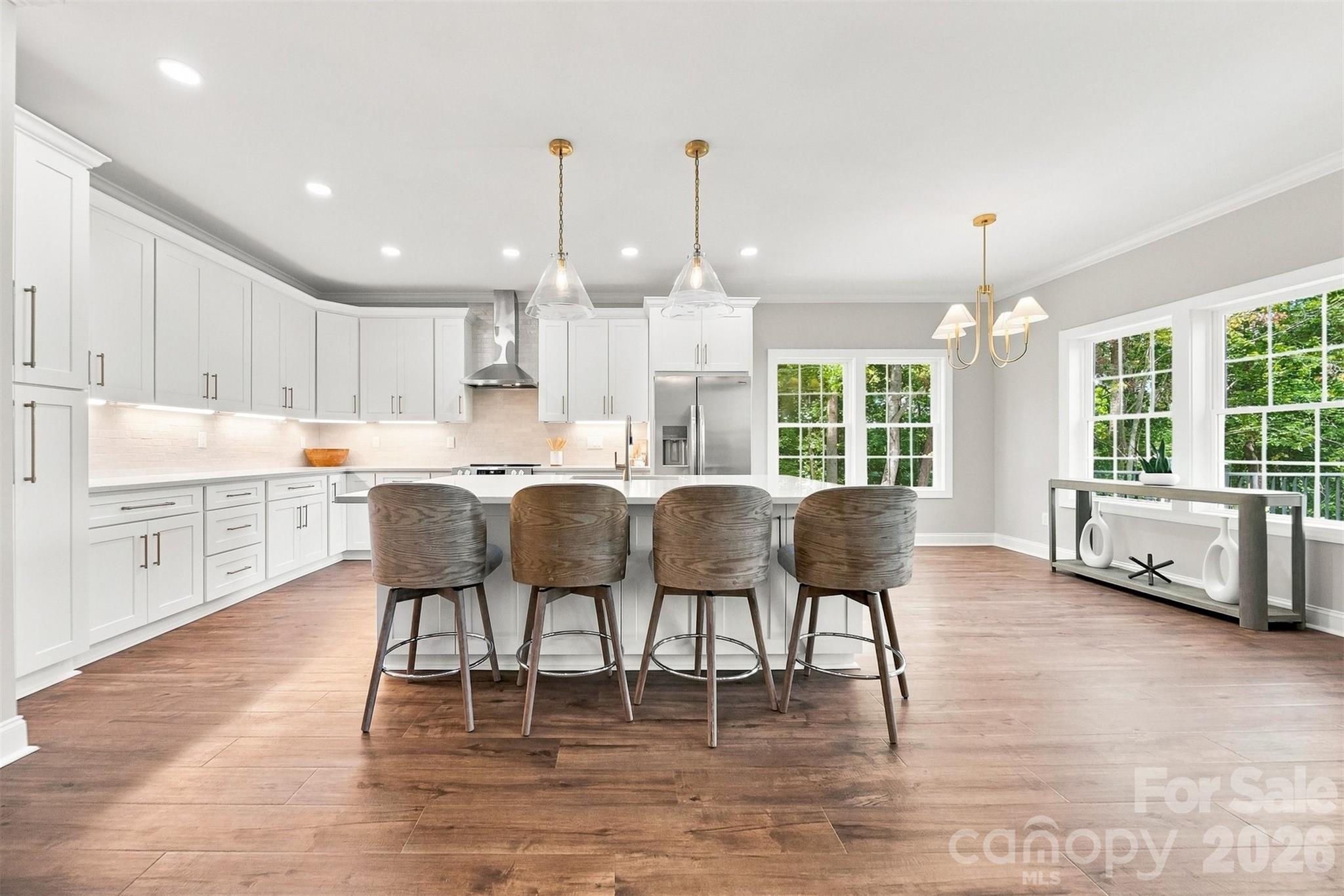 5317 Shoreline Way — Granite Falls
